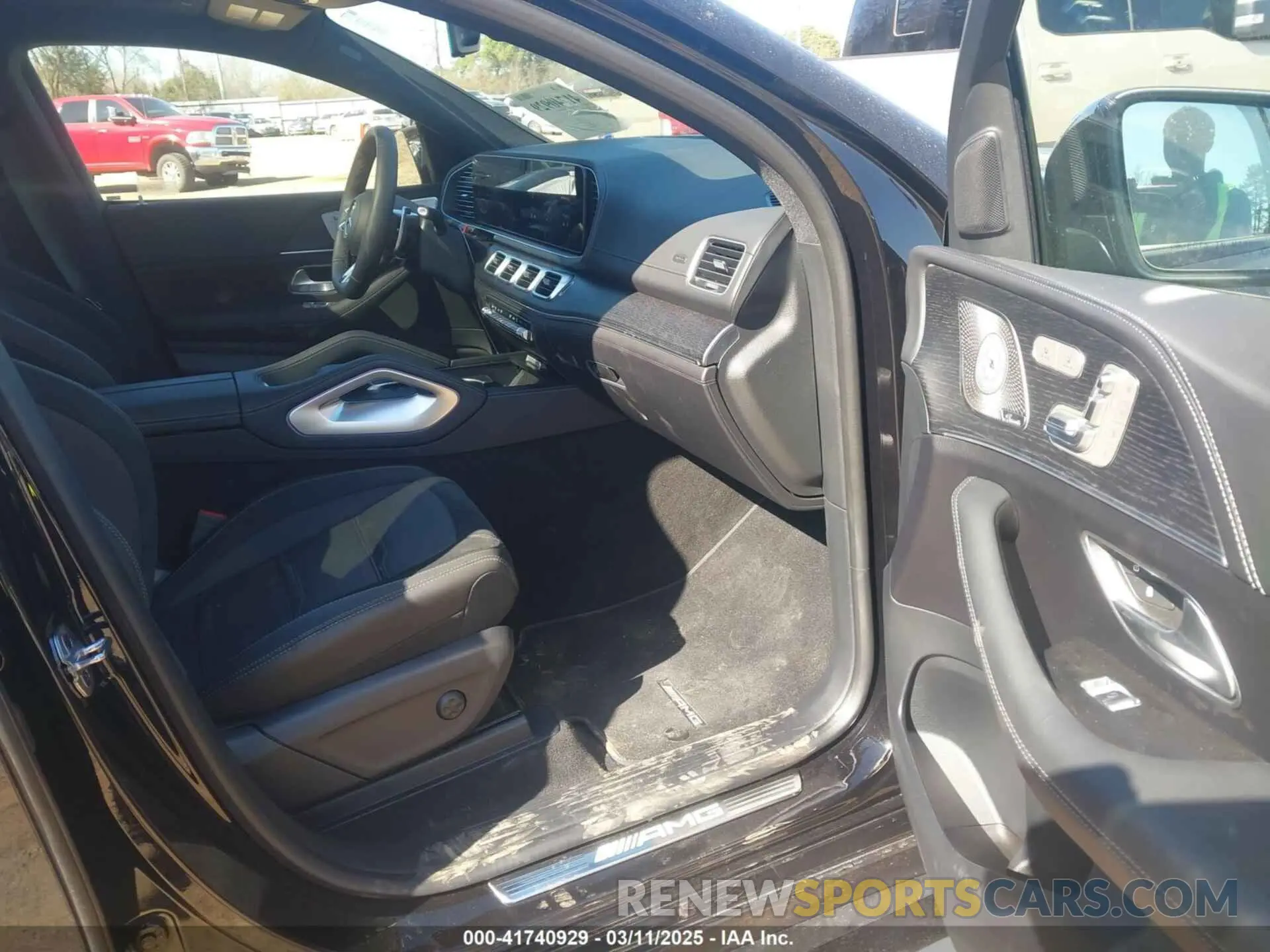 5 Photograph of a damaged car 4JGFD6BB6SB366385 MERCEDES-BENZ AMG GLE 53 COUPE 2025