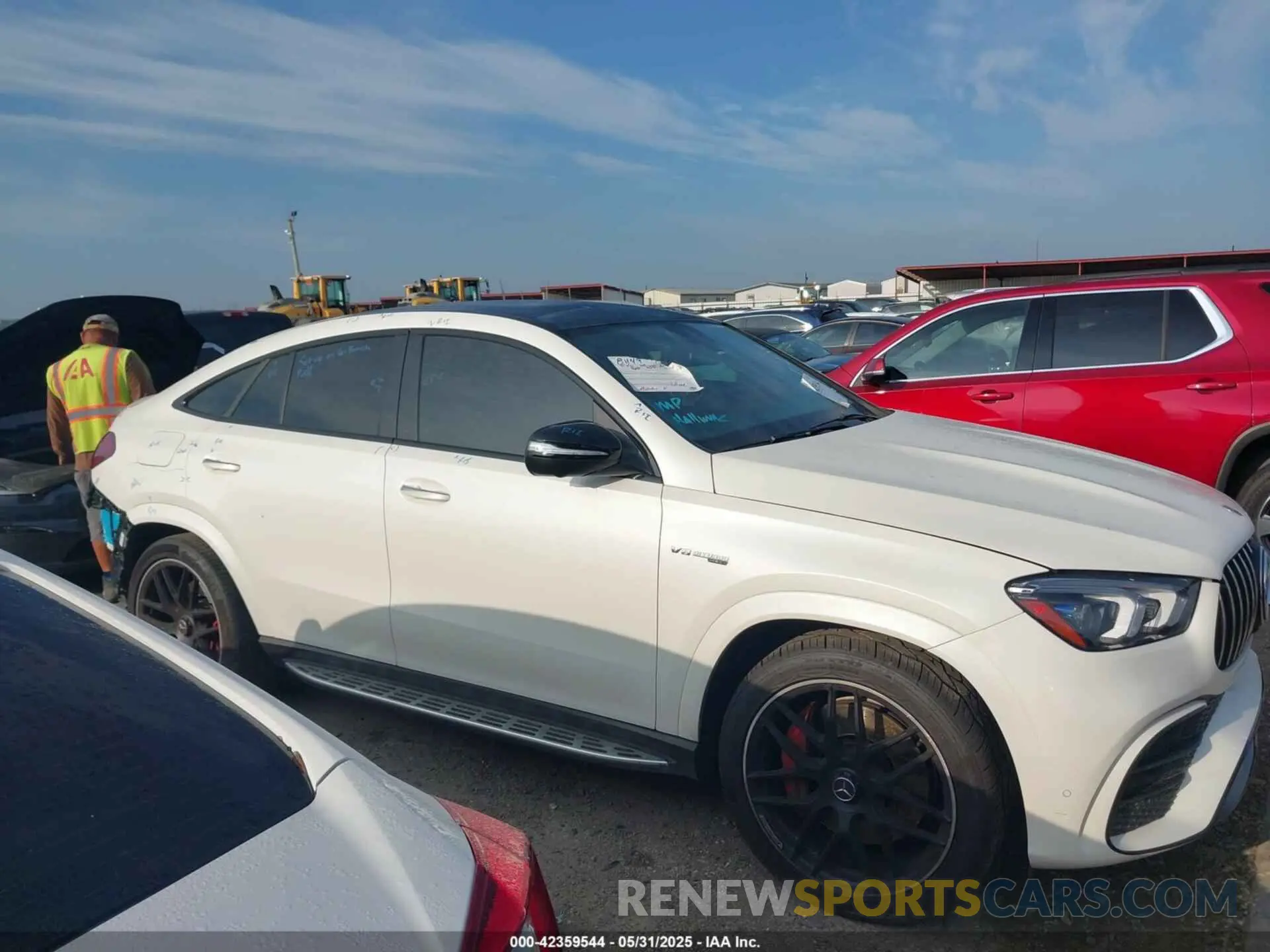 14 Photograph of a damaged car 4JGFD8KB2NA767714 MERCEDES-BENZ AMG GLE 63 COUPE 2022