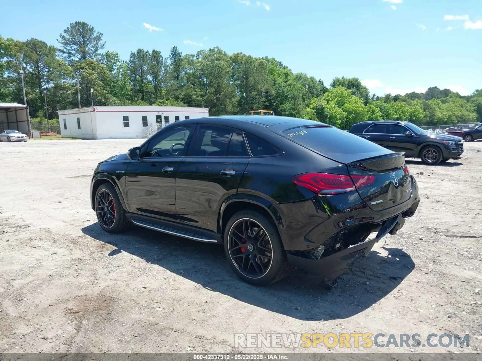 3 Photograph of a damaged car 4JGFD8KB8NA805592 MERCEDES-BENZ AMG GLE 63 COUPE 2022