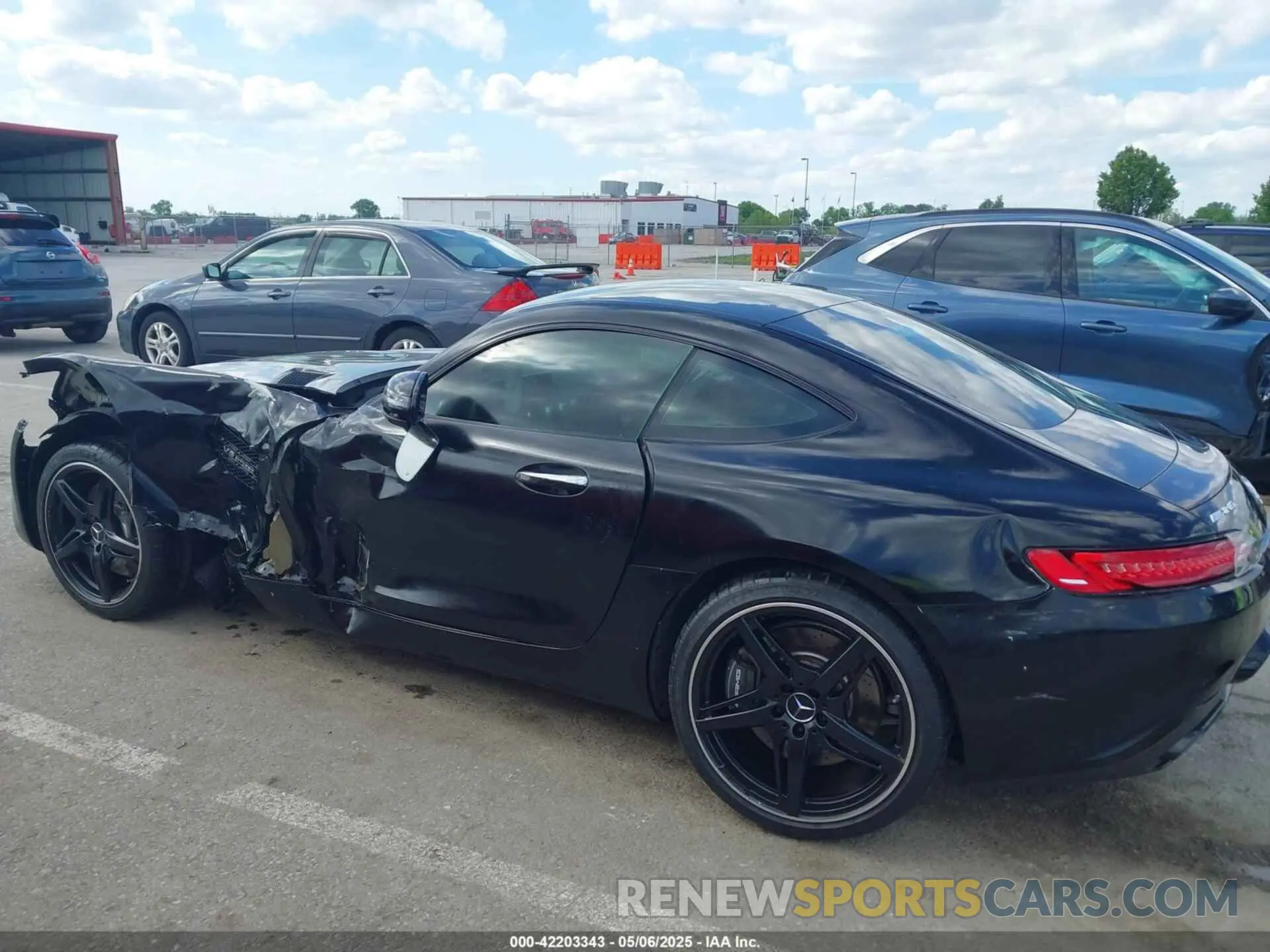 14 Photograph of a damaged car WDDYJ7HA6KA023243 MERCEDES-BENZ AMG GT 2019