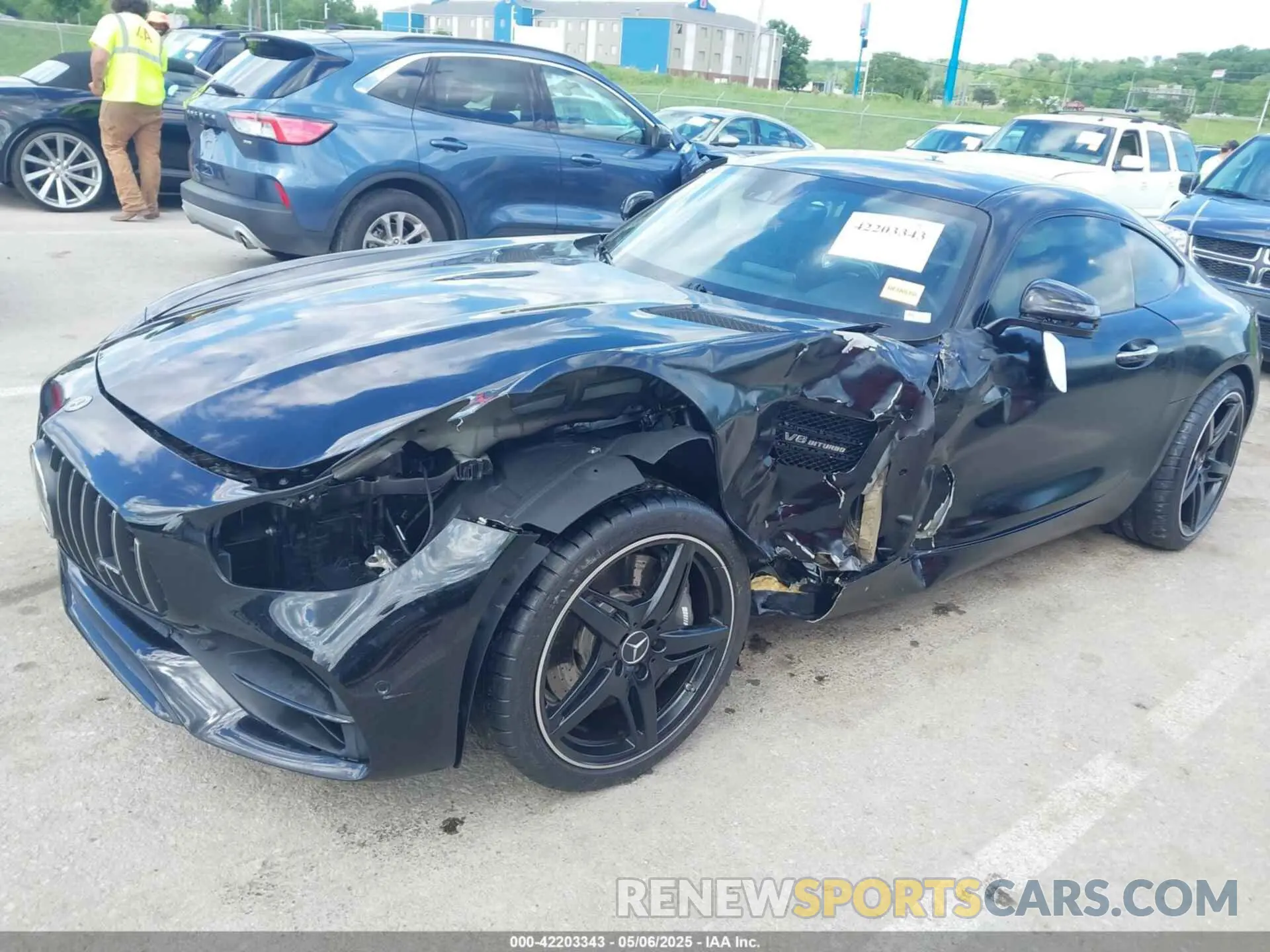 2 Photograph of a damaged car WDDYJ7HA6KA023243 MERCEDES-BENZ AMG GT 2019