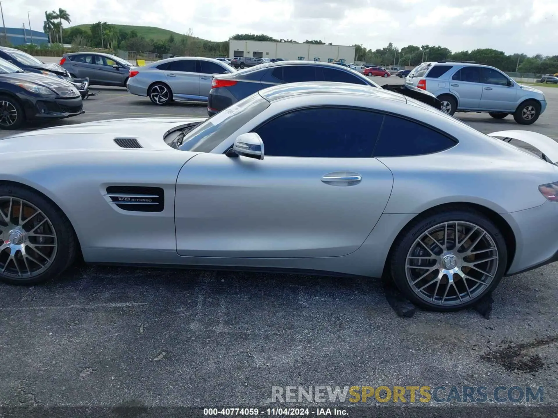 15 Photograph of a damaged car WDDYJ7HA4LA025414 MERCEDES-BENZ AMG GT 2020