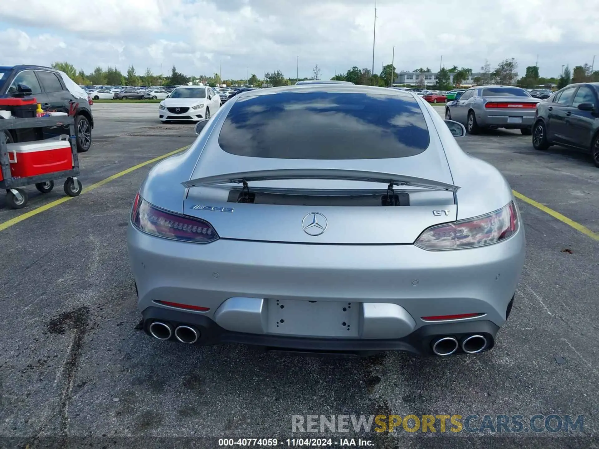 17 Photograph of a damaged car WDDYJ7HA4LA025414 MERCEDES-BENZ AMG GT 2020