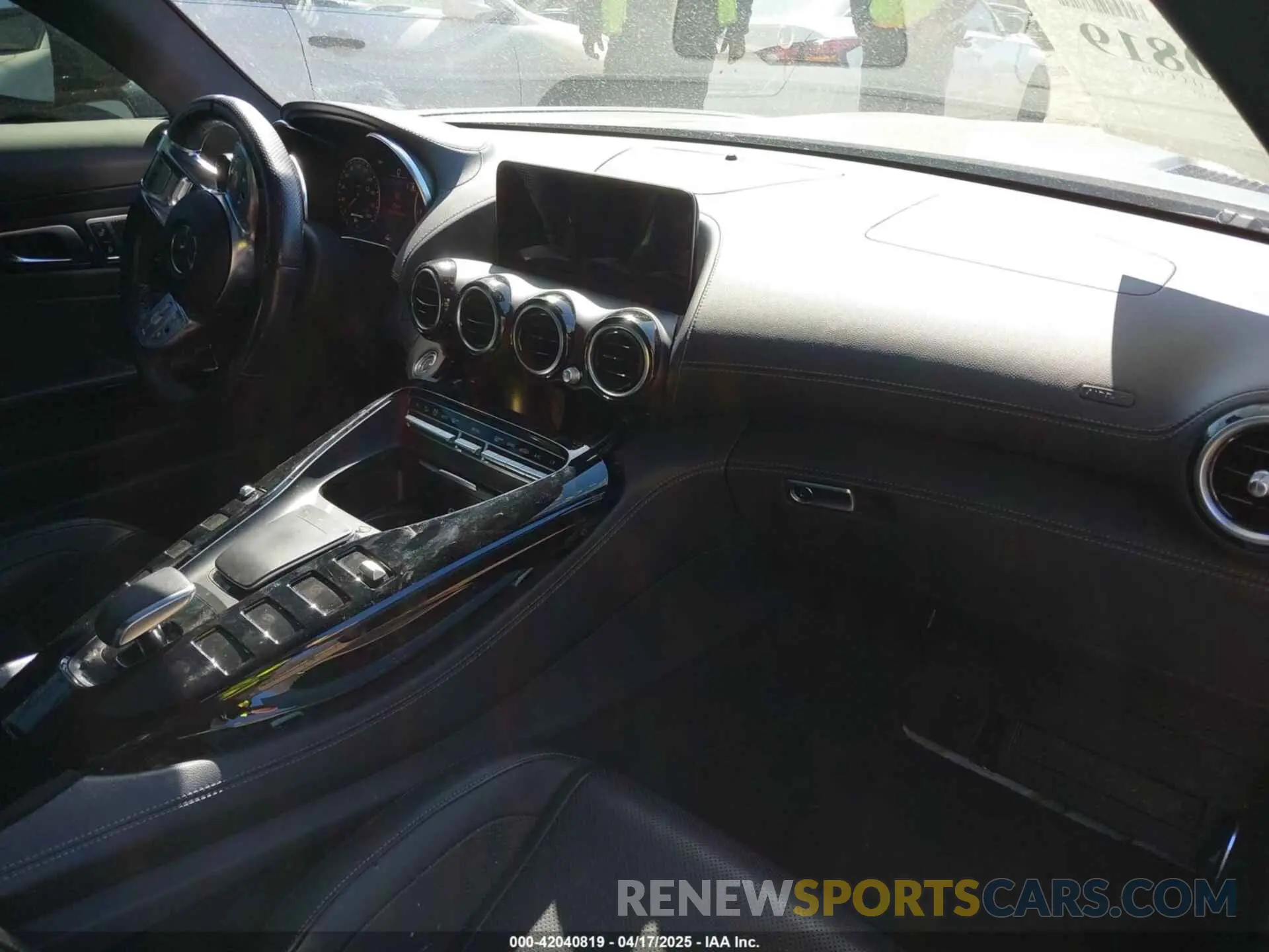 5 Photograph of a damaged car WDDYJ7HA5LA025745 MERCEDES-BENZ AMG GT 2020