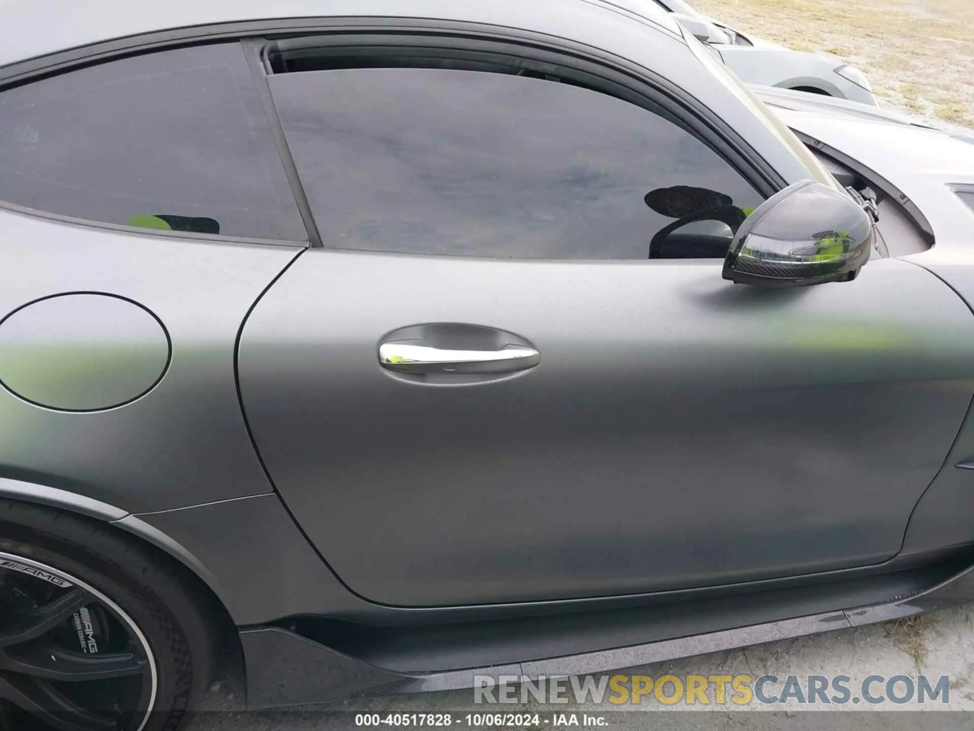 13 Photograph of a damaged car W1KYJ8BA5MA041900 MERCEDES-BENZ AMG GT 2021