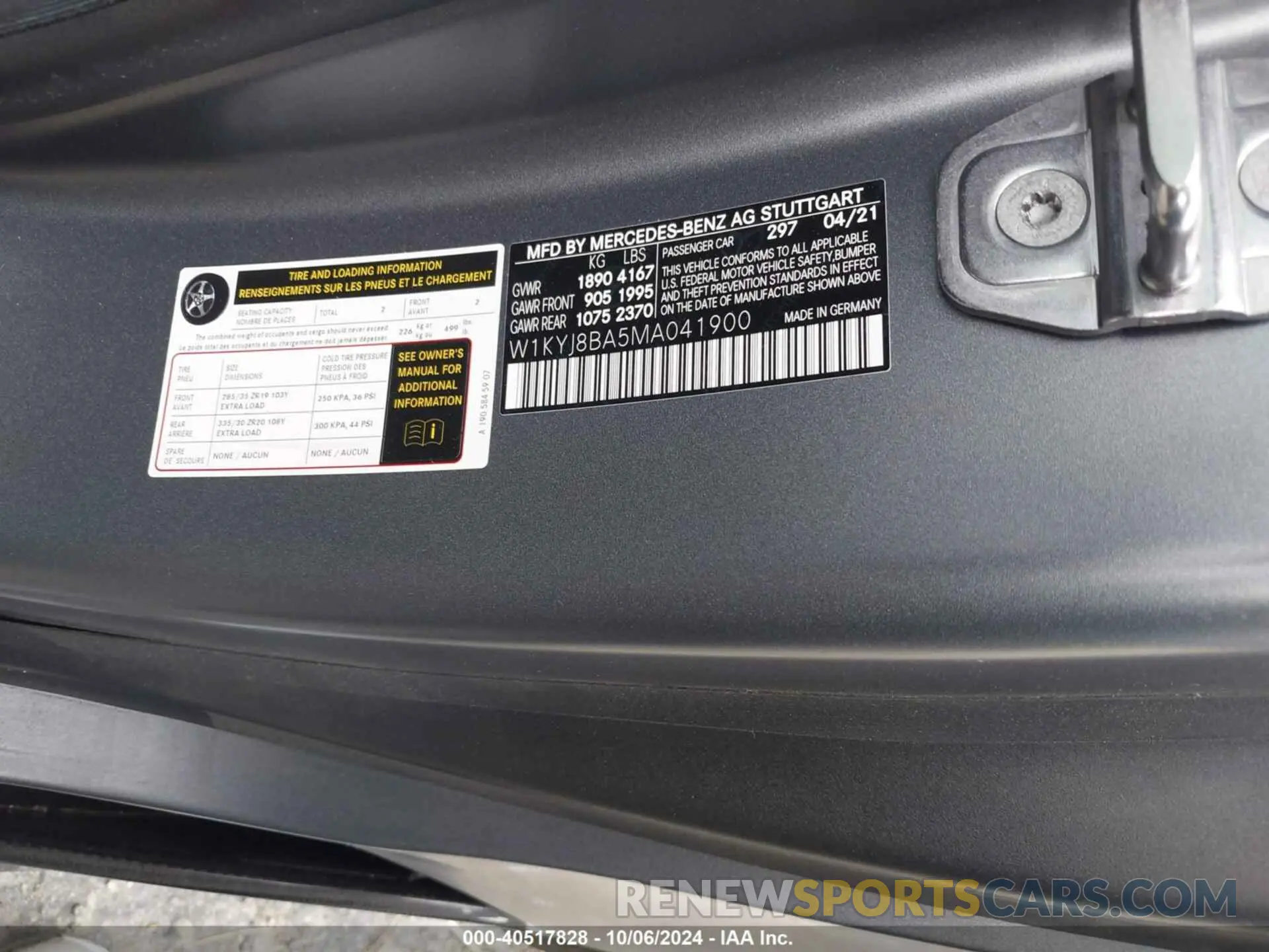 9 Photograph of a damaged car W1KYJ8BA5MA041900 MERCEDES-BENZ AMG GT 2021