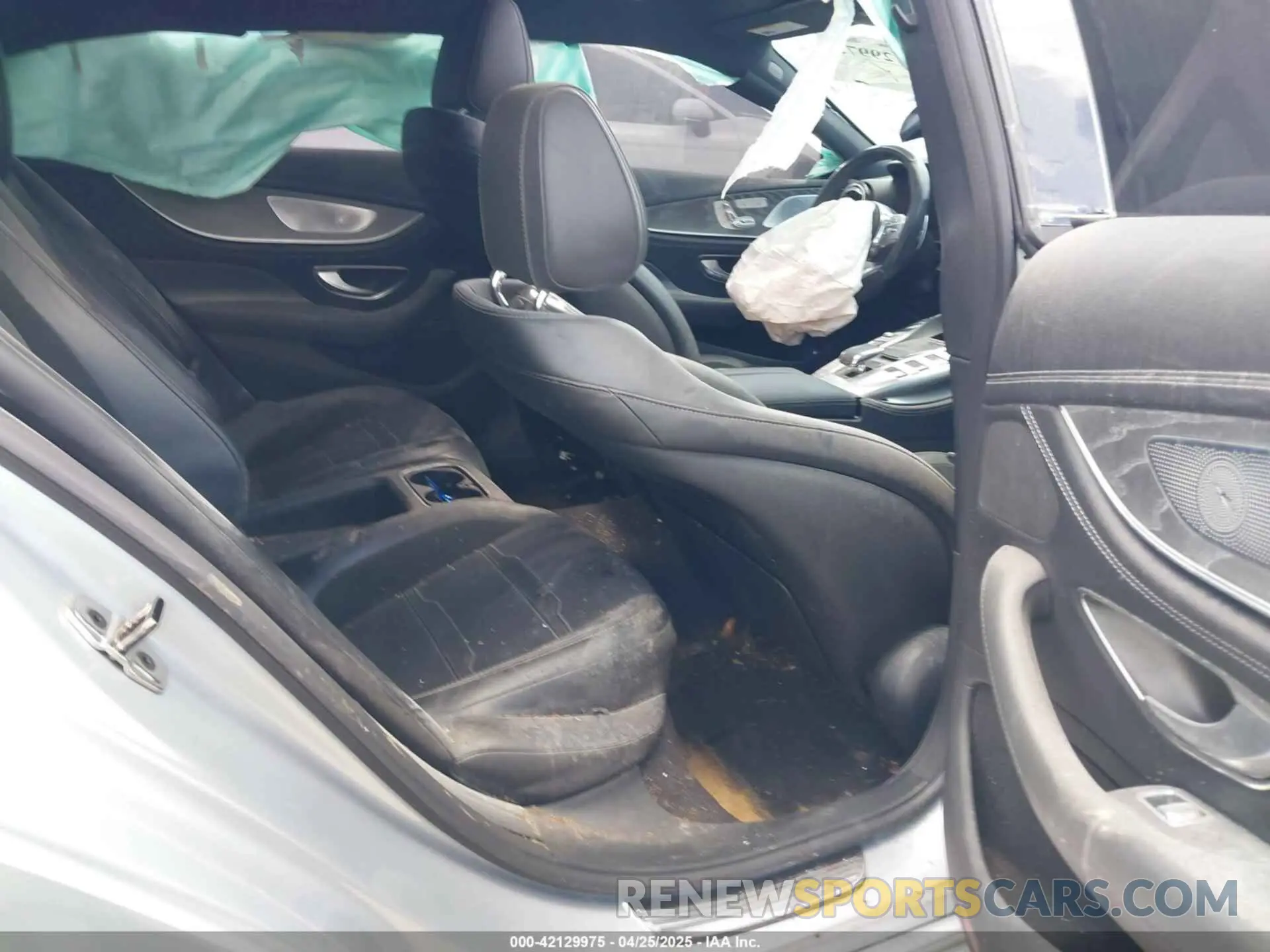 8 Photograph of a damaged car W1K7X5KB0MA039134 MERCEDES-BENZ AMG GT 43 4-DOOR COUPE 2021