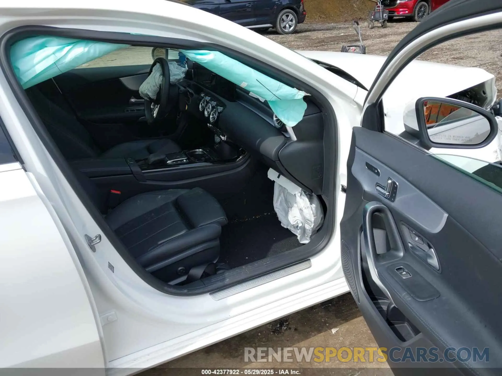 5 Photograph of a damaged car W1K7X5KB0MA041384 MERCEDES-BENZ AMG GT 43 4-DOOR COUPE 2021