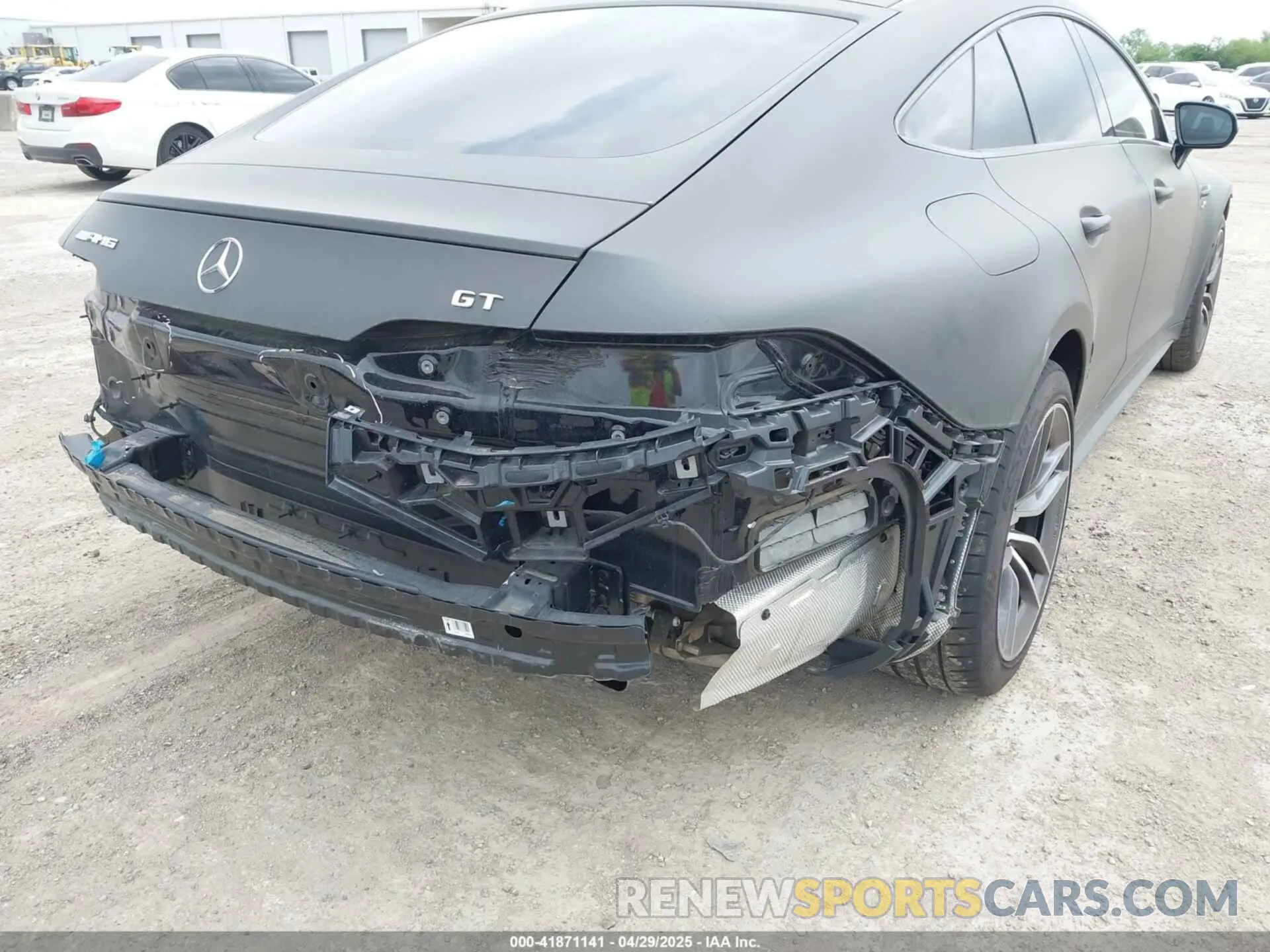 18 Photograph of a damaged car W1K7X5KB4MA035250 MERCEDES-BENZ AMG GT 43 4-DOOR COUPE 2021
