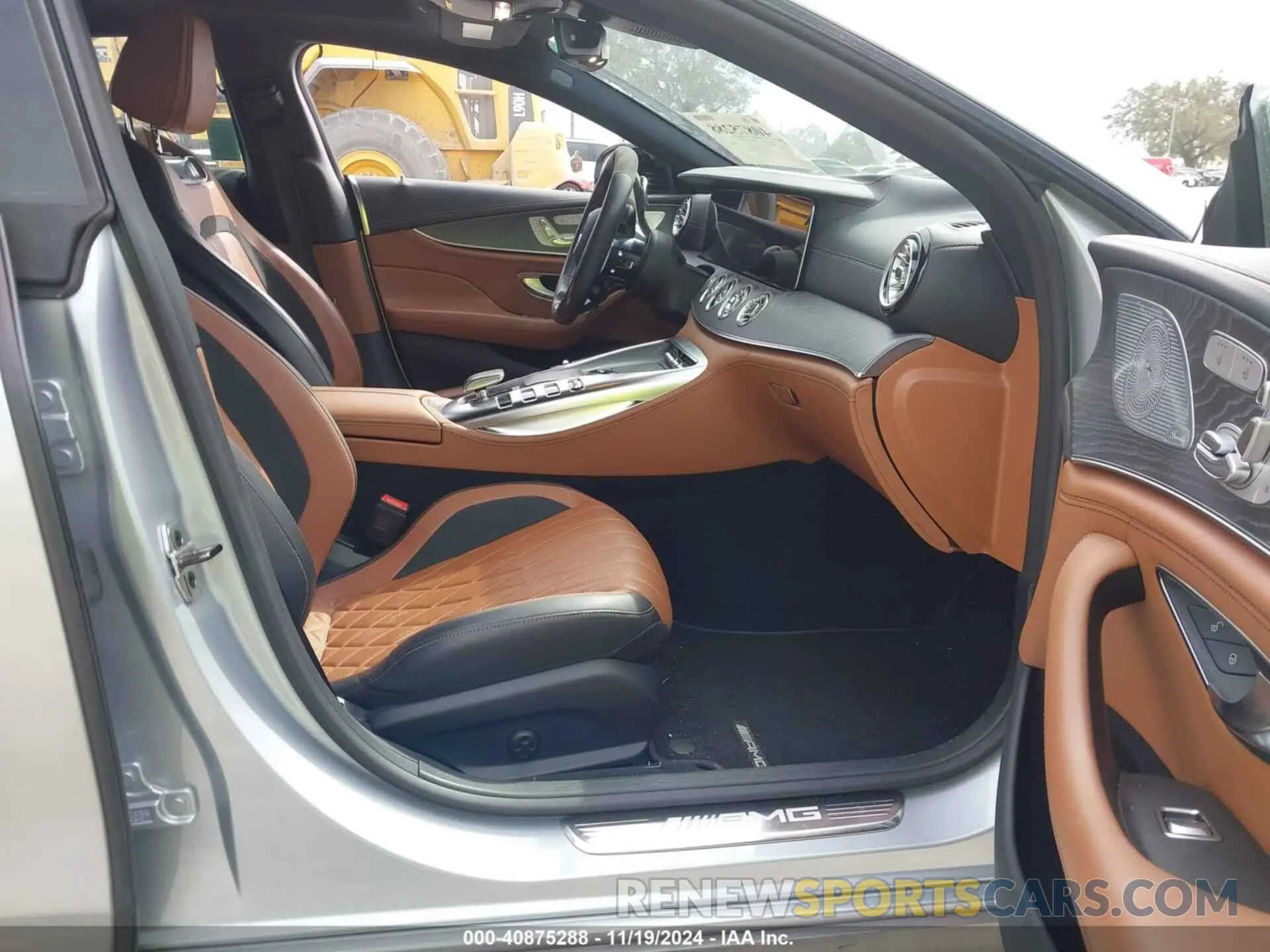 5 Photograph of a damaged car W1K7X5KB0NA049468 MERCEDES-BENZ AMG GT 43 4-DOOR COUPE 2022
