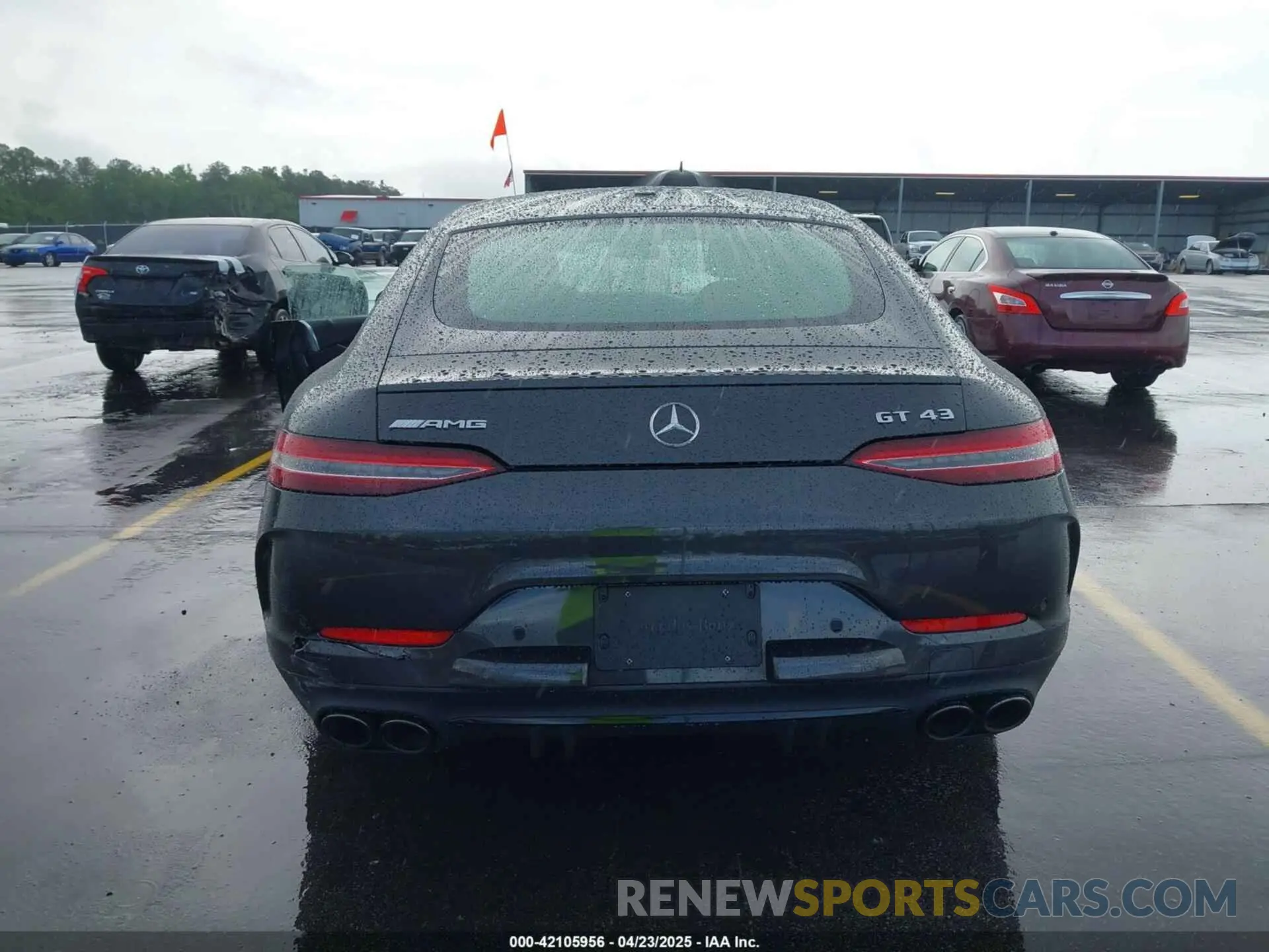 17 Photograph of a damaged car W1K7X5KB4NA051076 MERCEDES-BENZ AMG GT 43 4-DOOR COUPE 2022