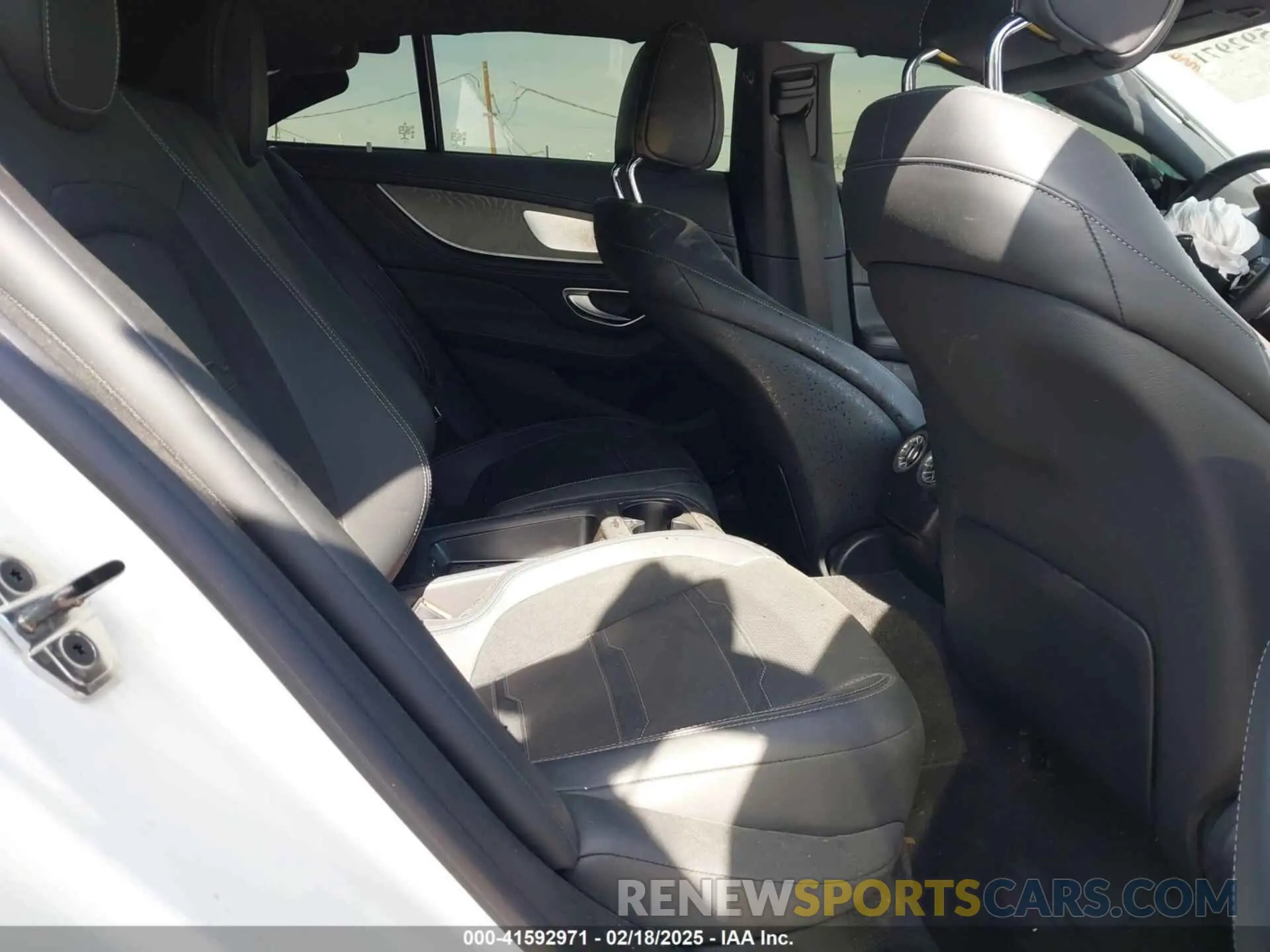 8 Photograph of a damaged car W1K7X5KB9NA052756 MERCEDES-BENZ AMG GT 43 4-DOOR COUPE 2022