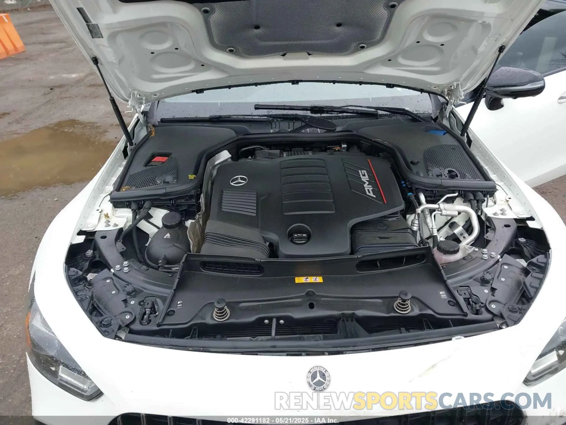 10 Photograph of a damaged car WDD7X6BB0KA008176 MERCEDES-BENZ AMG GT 53 4-DOOR COUPE 2019