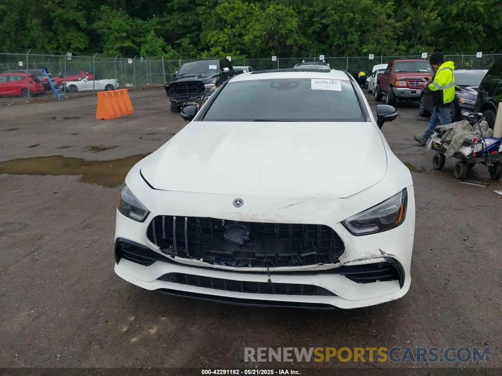 11 Photograph of a damaged car WDD7X6BB0KA008176 MERCEDES-BENZ AMG GT 53 4-DOOR COUPE 2019