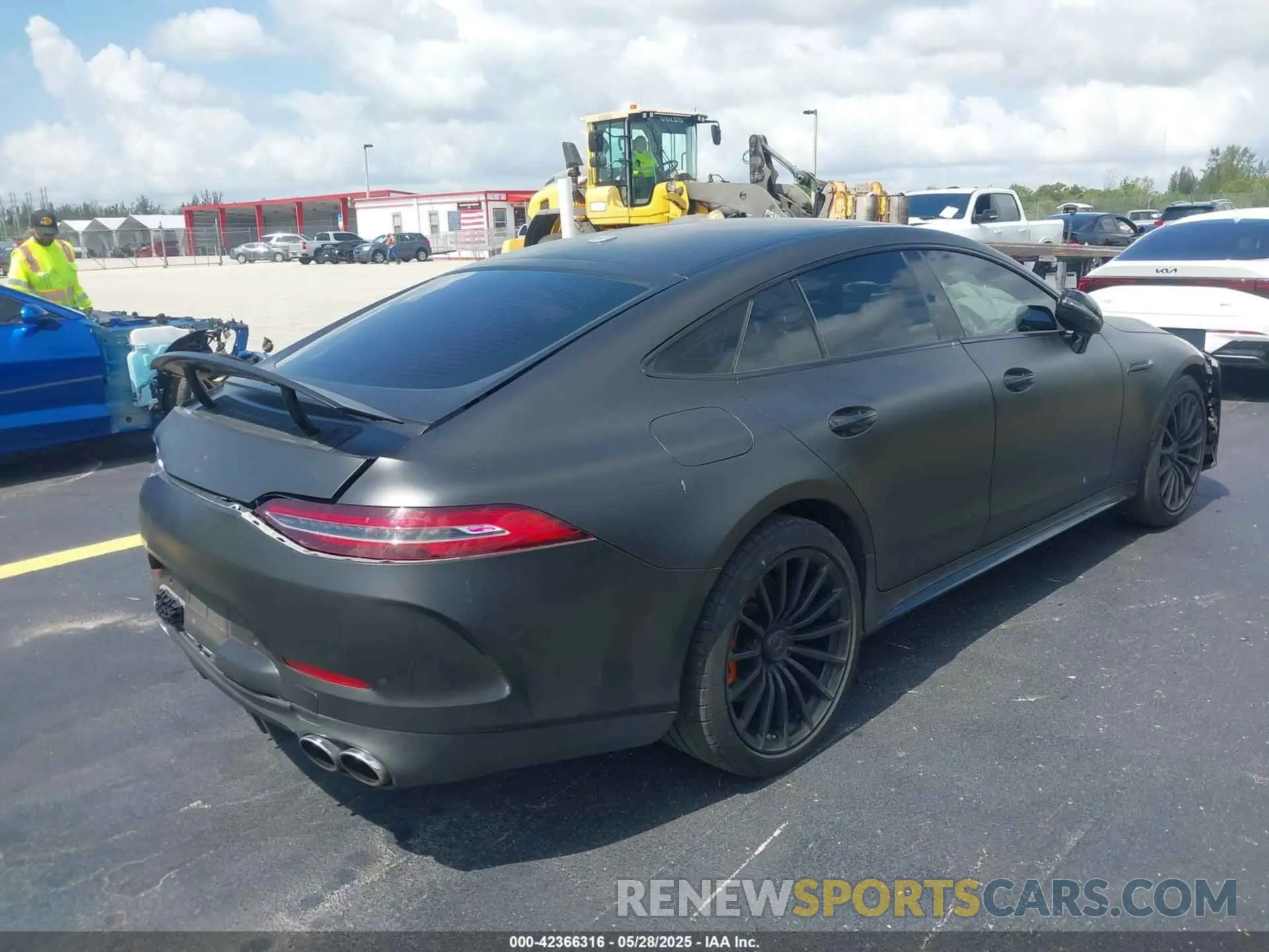 4 Photograph of a damaged car WDD7X6BB4LA015388 MERCEDES-BENZ AMG GT 53 4-DOOR COUPE 2020