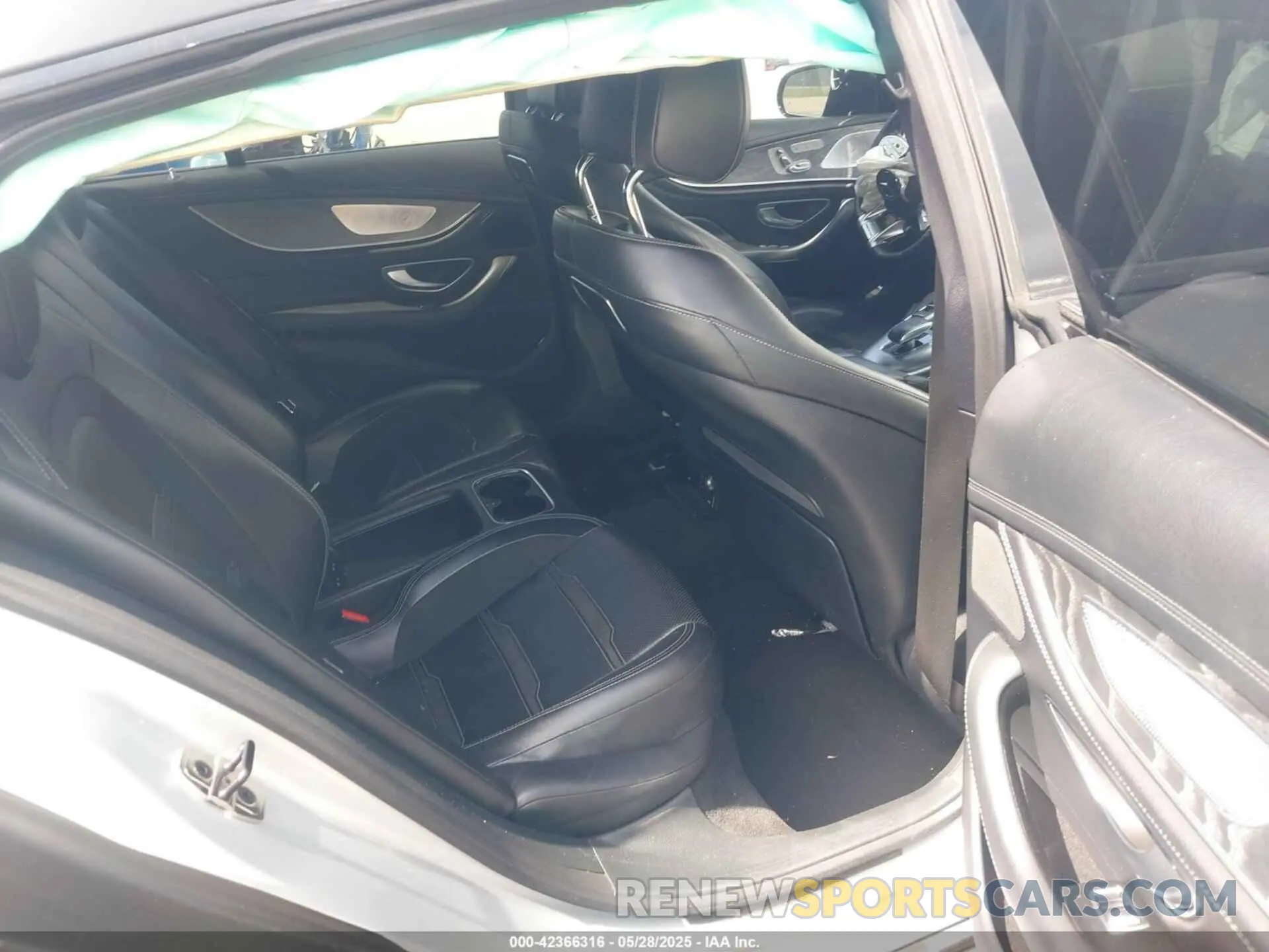 8 Photograph of a damaged car WDD7X6BB4LA015388 MERCEDES-BENZ AMG GT 53 4-DOOR COUPE 2020