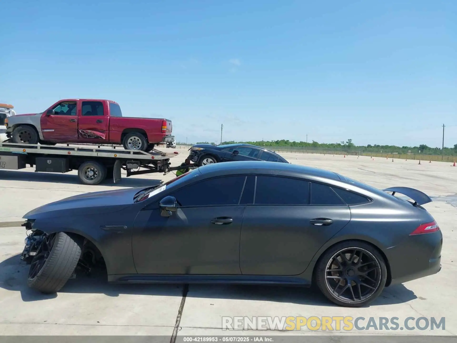 14 Photograph of a damaged car WDD7X6BB5LA015478 MERCEDES-BENZ AMG GT 53 4-DOOR COUPE 2020