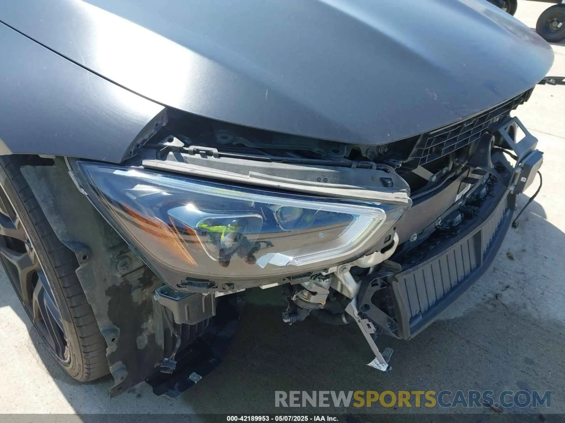 17 Photograph of a damaged car WDD7X6BB5LA015478 MERCEDES-BENZ AMG GT 53 4-DOOR COUPE 2020