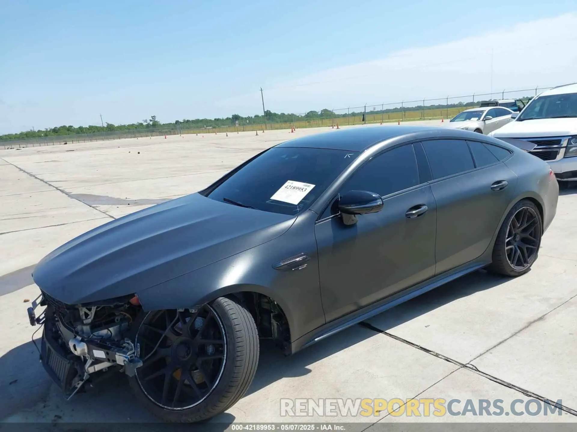 2 Photograph of a damaged car WDD7X6BB5LA015478 MERCEDES-BENZ AMG GT 53 4-DOOR COUPE 2020