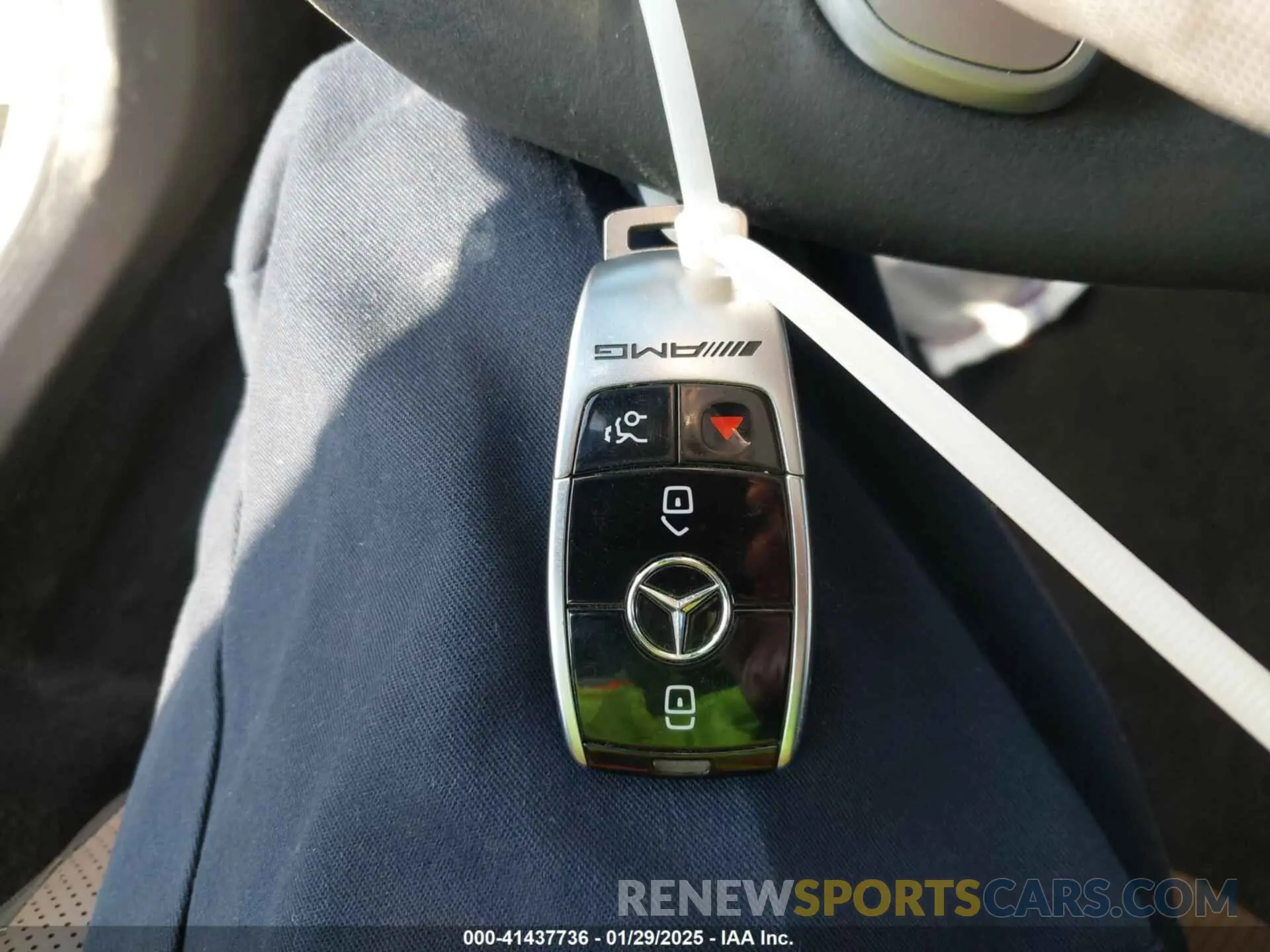11 Photograph of a damaged car WDD7X8JB2KA001338 MERCEDES-BENZ AMG GT 63 4-DOOR COUPE 2019