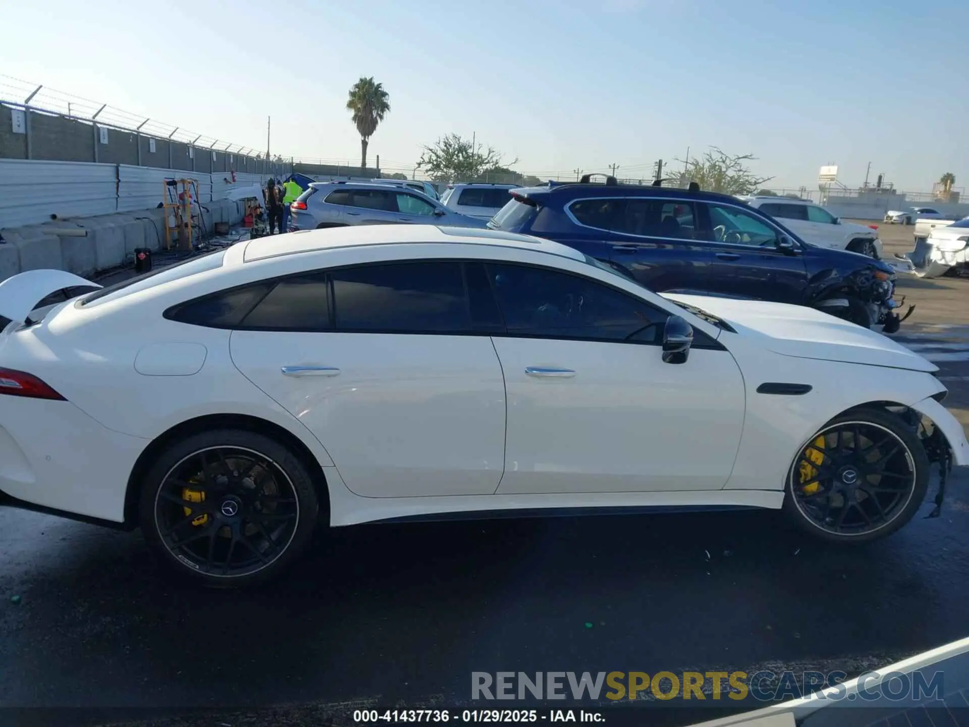 13 Photograph of a damaged car WDD7X8JB2KA001338 MERCEDES-BENZ AMG GT 63 4-DOOR COUPE 2019