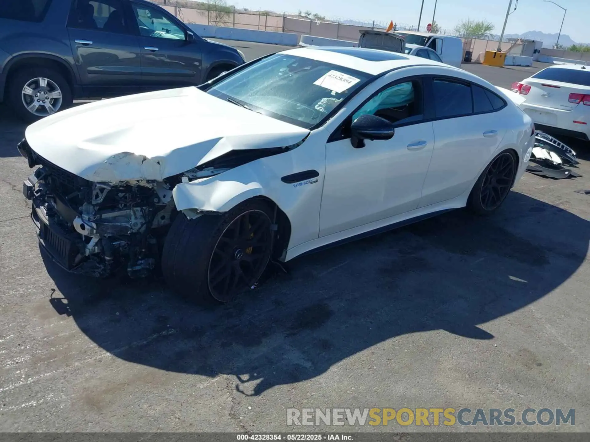 2 Photograph of a damaged car WDD7X8KB5KA001364 MERCEDES-BENZ AMG GT 63 4-DOOR COUPE 2019