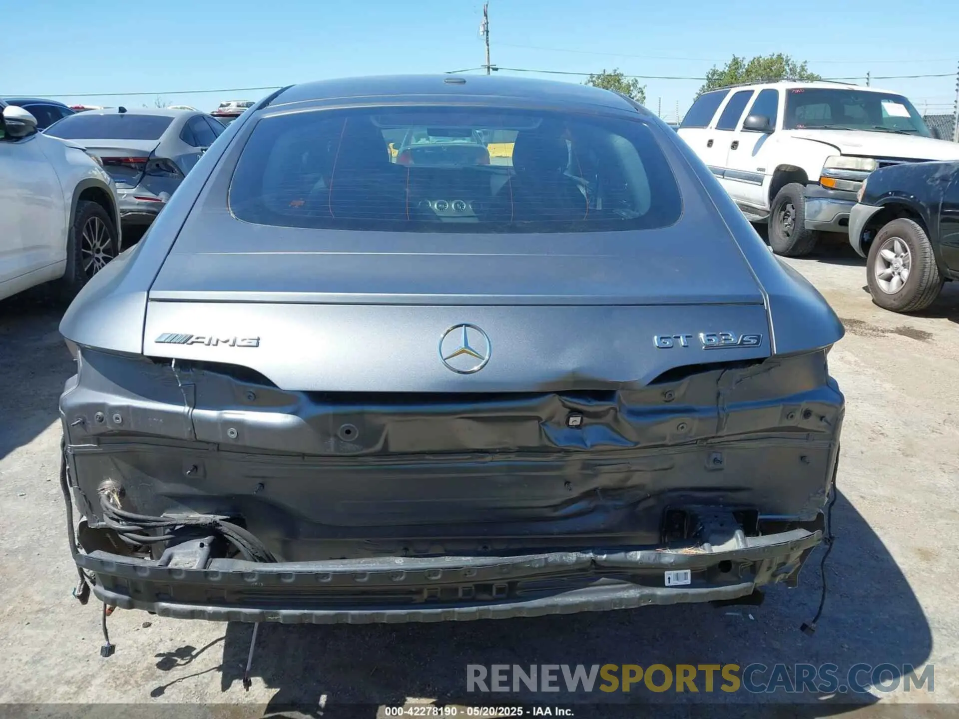 17 Photograph of a damaged car W1K7X8KB0LA015870 MERCEDES-BENZ AMG GT 63 4-DOOR COUPE 2020