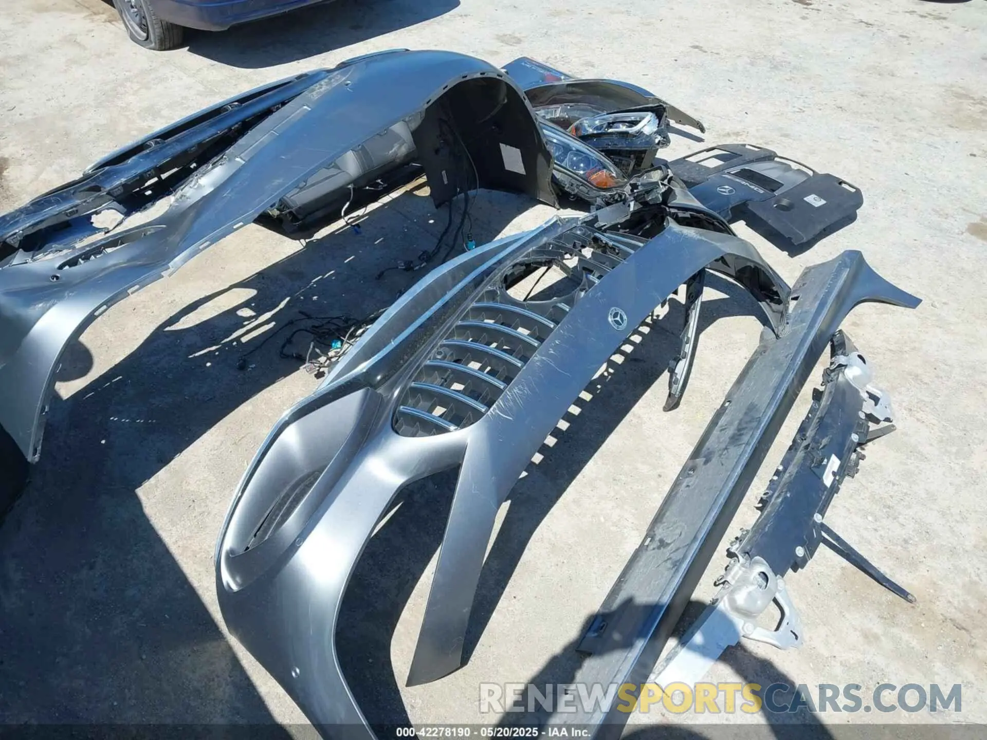 18 Photograph of a damaged car W1K7X8KB0LA015870 MERCEDES-BENZ AMG GT 63 4-DOOR COUPE 2020