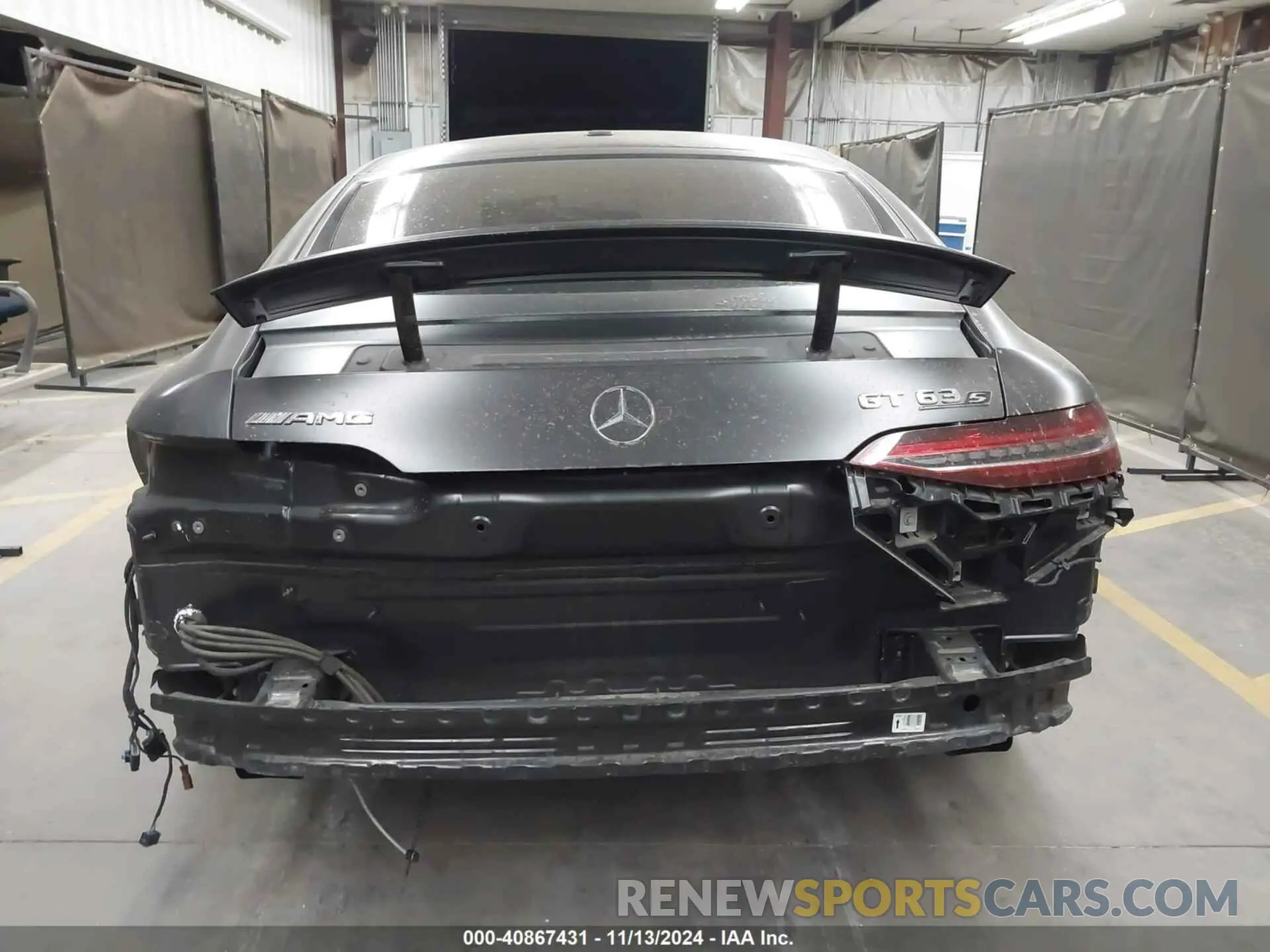 17 Photograph of a damaged car W1K7X8KB3MA037573 MERCEDES-BENZ AMG GT 63 4-DOOR COUPE 2021