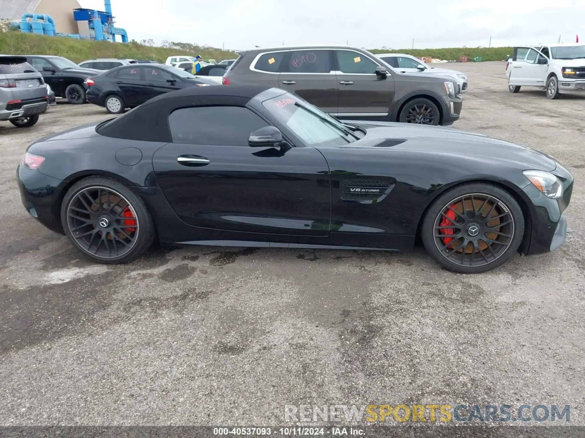 12 Photograph of a damaged car WDDYK8AA2KA023768 MERCEDES-BENZ AMG GT C 2019