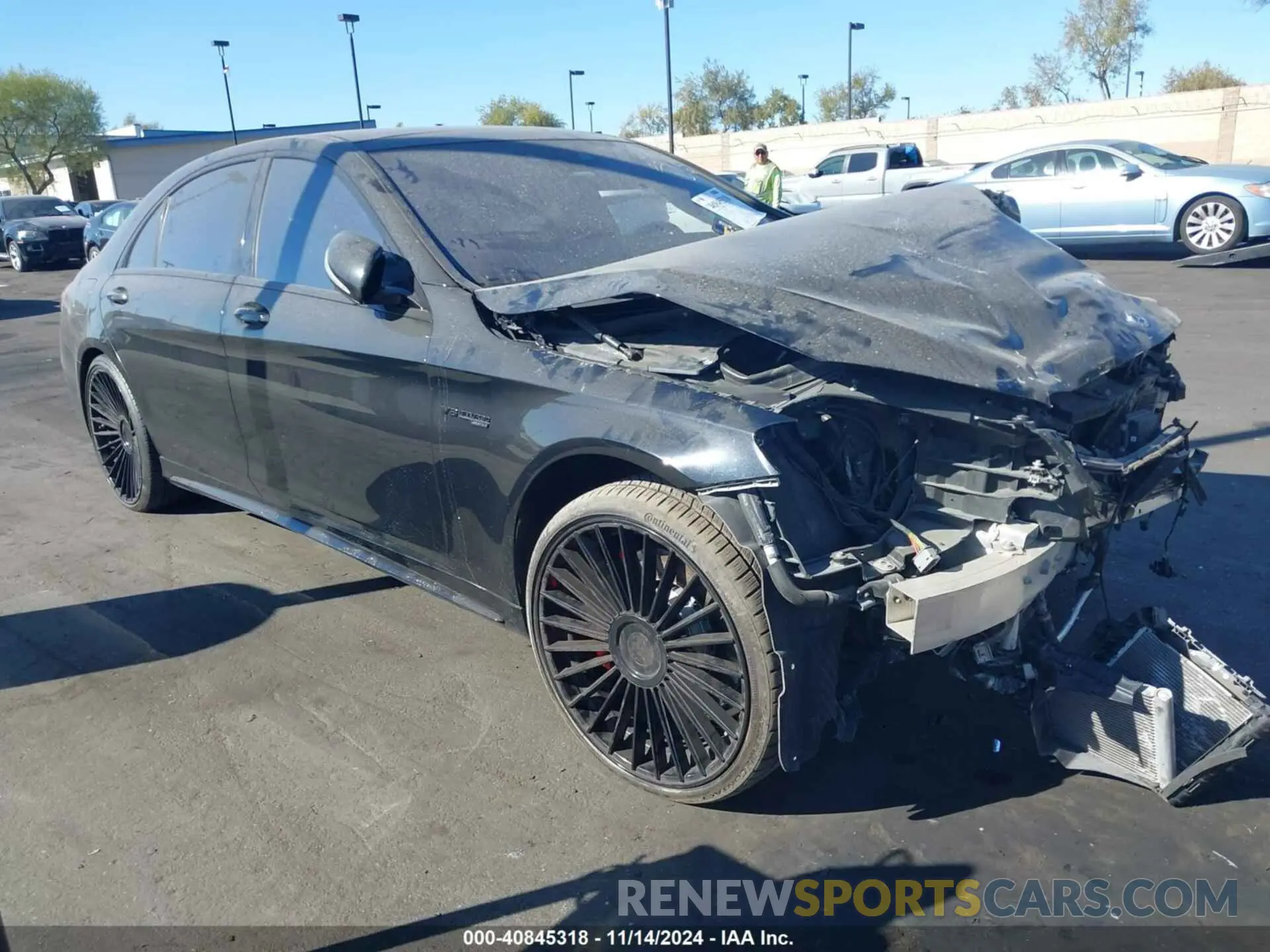 1 Photograph of a damaged car WDDUG8JB1KA436273 MERCEDES-BENZ AMG S 63 2019
