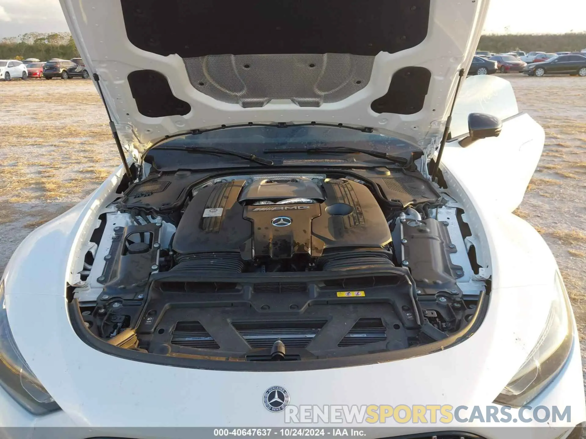 10 Photograph of a damaged car W1KVK8AB9NF008946 MERCEDES-BENZ AMG SL 55 2022