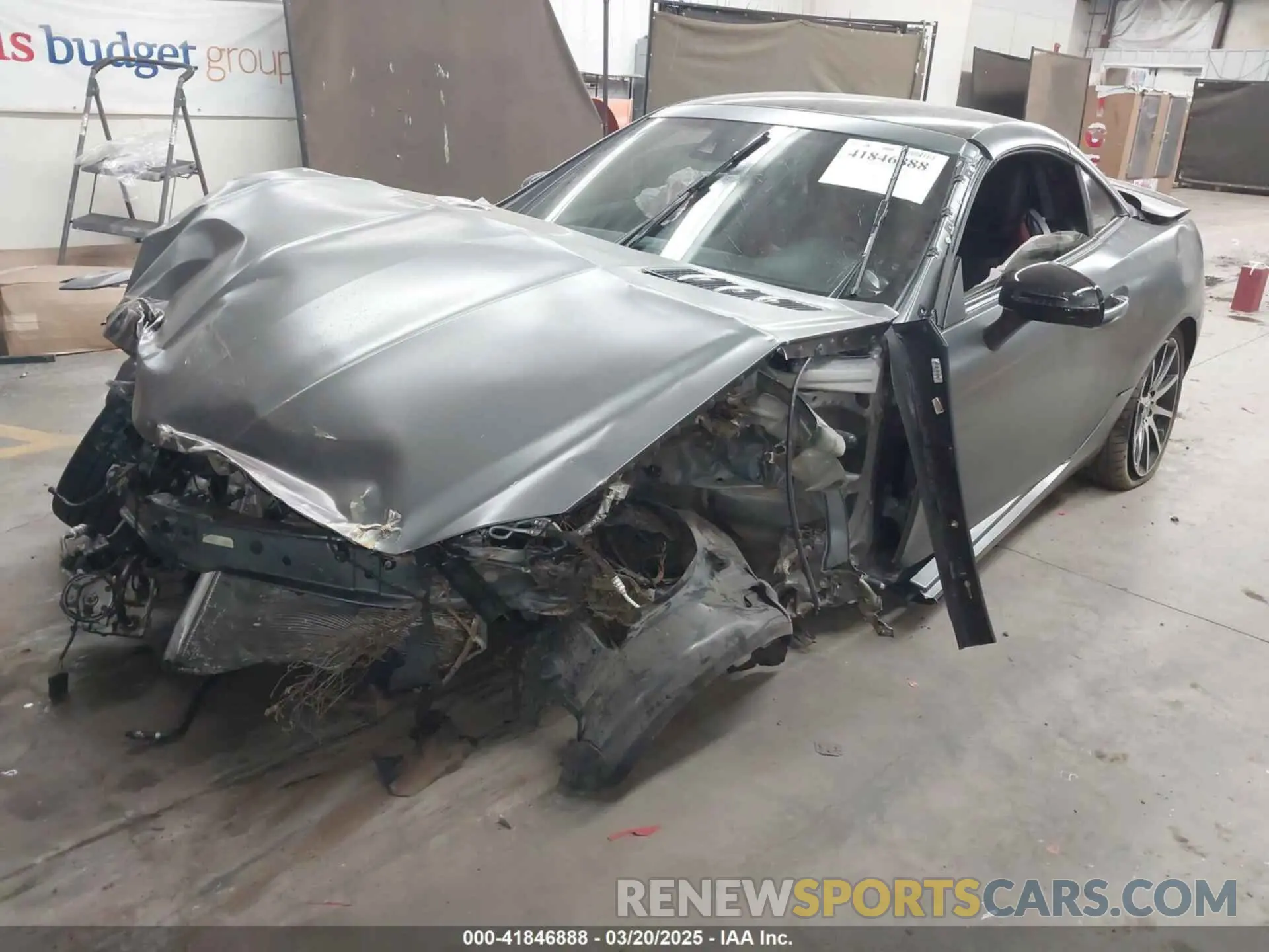 2 Photograph of a damaged car WDDPK6GA0LF167413 MERCEDES-BENZ AMG SLC 43 2020