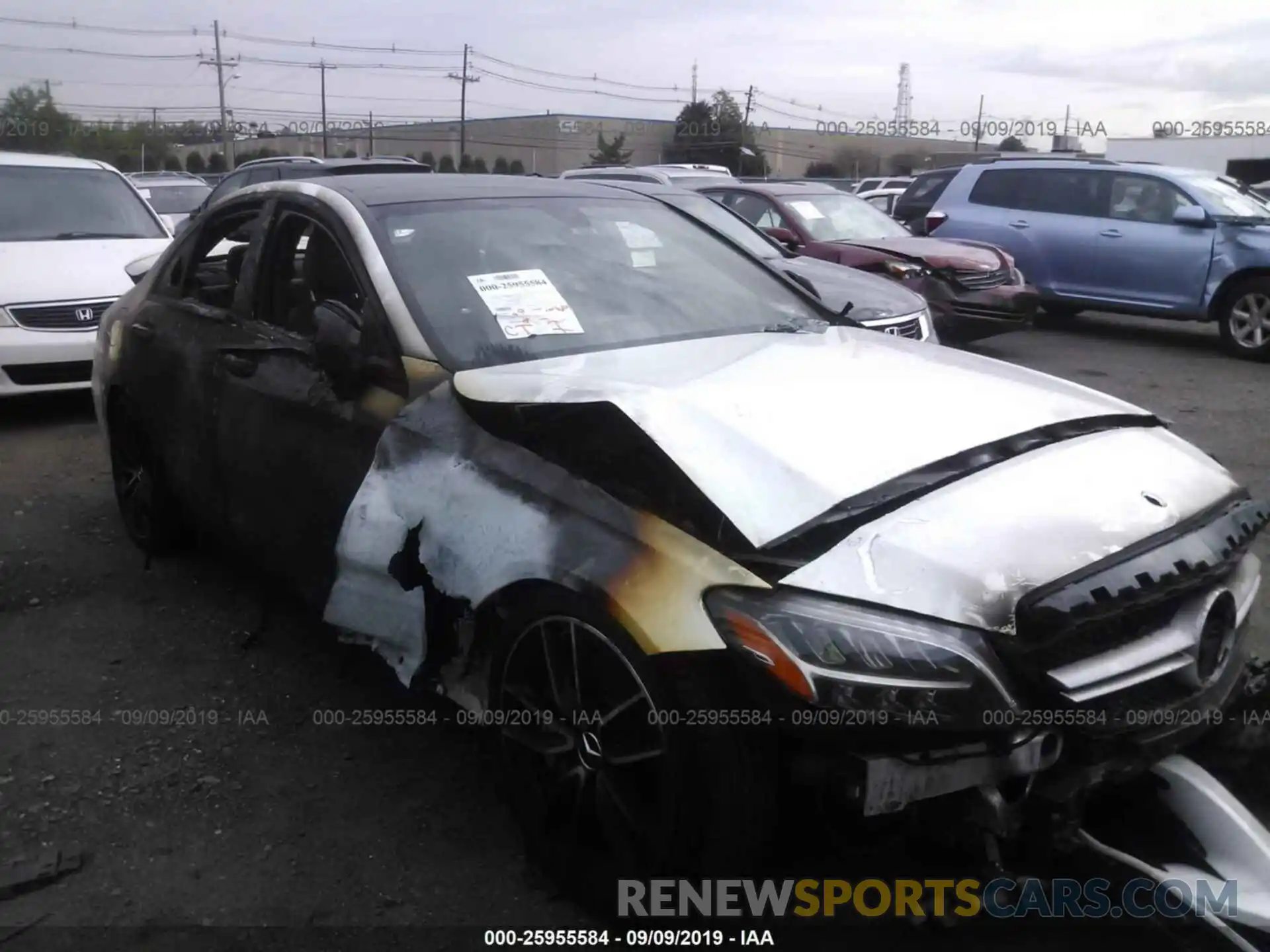 1 Photograph of a damaged car 55SWF6EB7KU283862 MERCEDES-BENZ C 2019