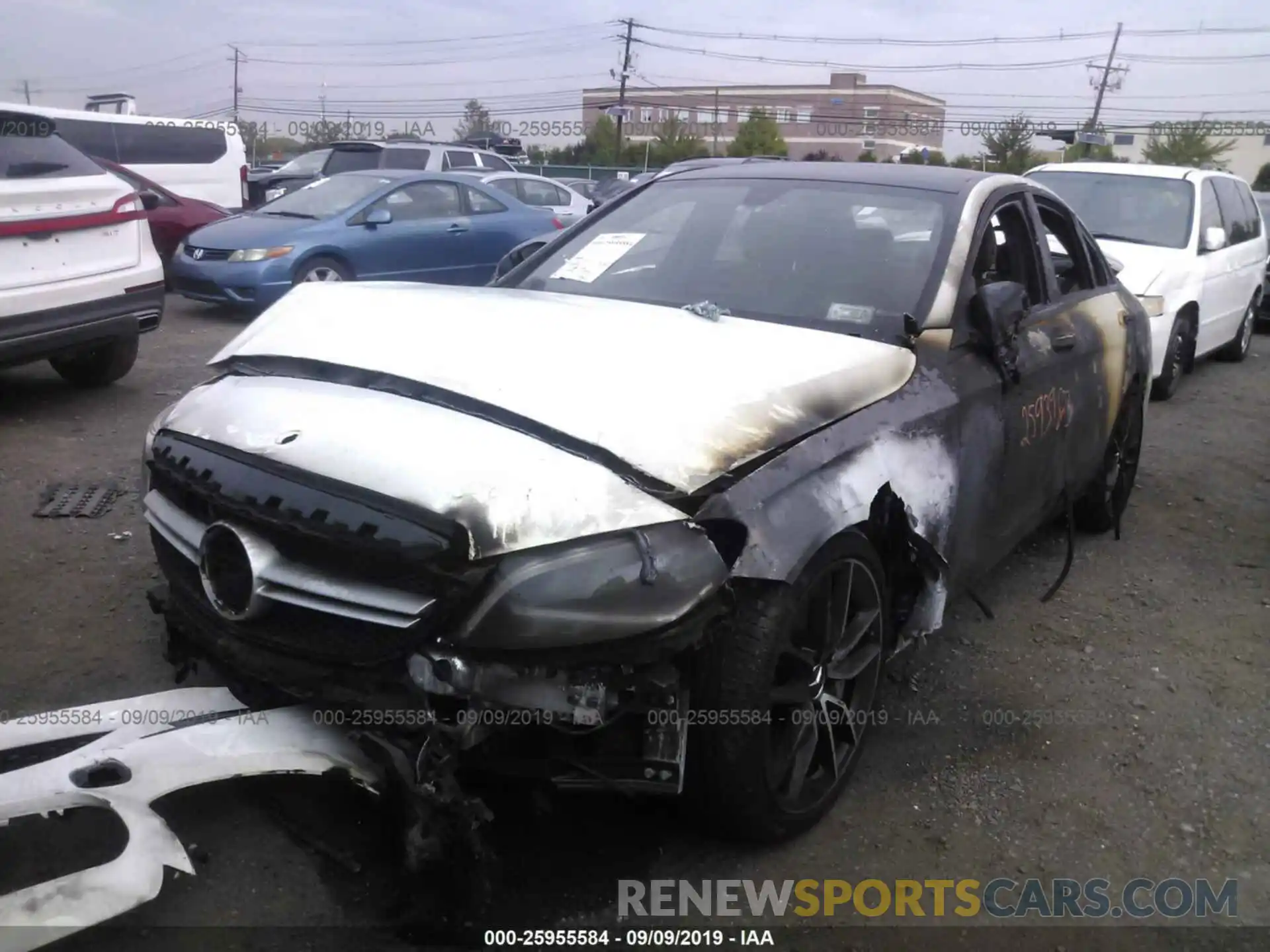 2 Photograph of a damaged car 55SWF6EB7KU283862 MERCEDES-BENZ C 2019