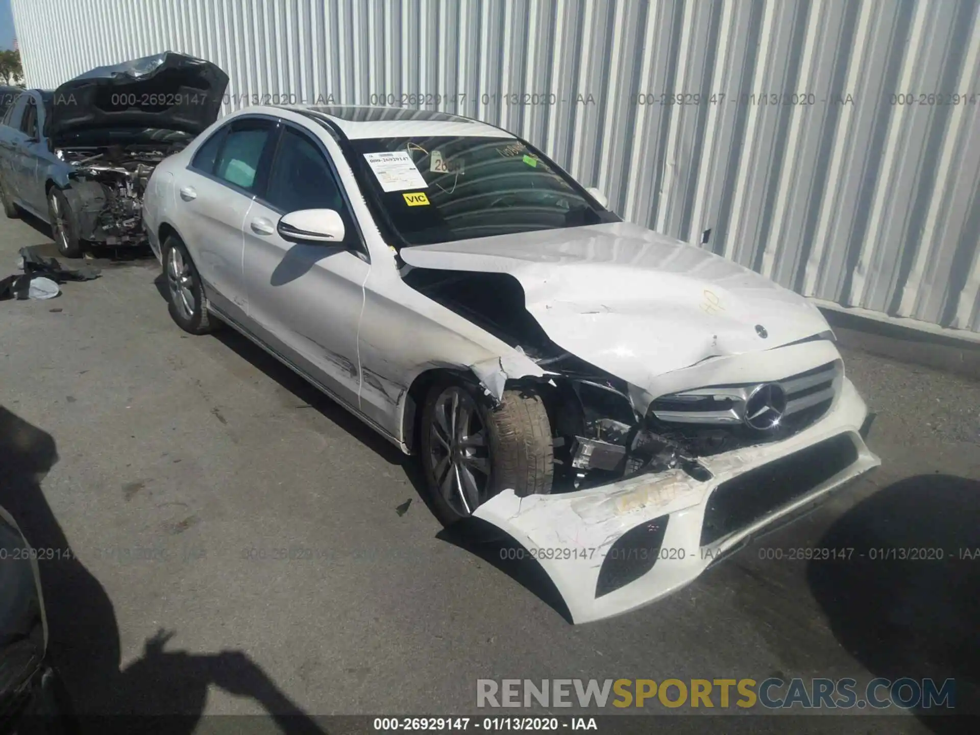 1 Photograph of a damaged car 55SWF8DB2KU294488 MERCEDES-BENZ C 2019