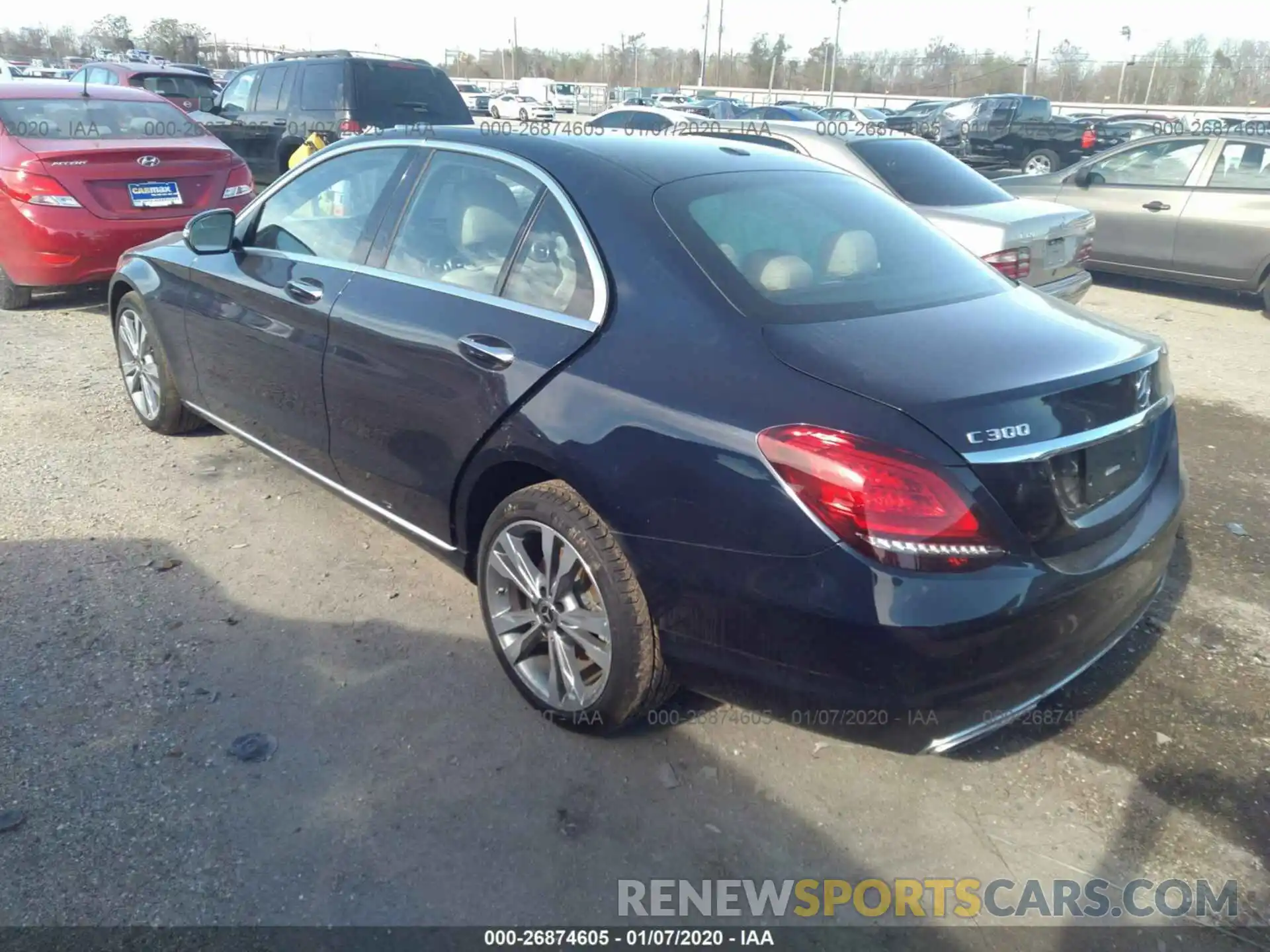 3 Photograph of a damaged car 55SWF8DB3KU316613 MERCEDES-BENZ C 2019