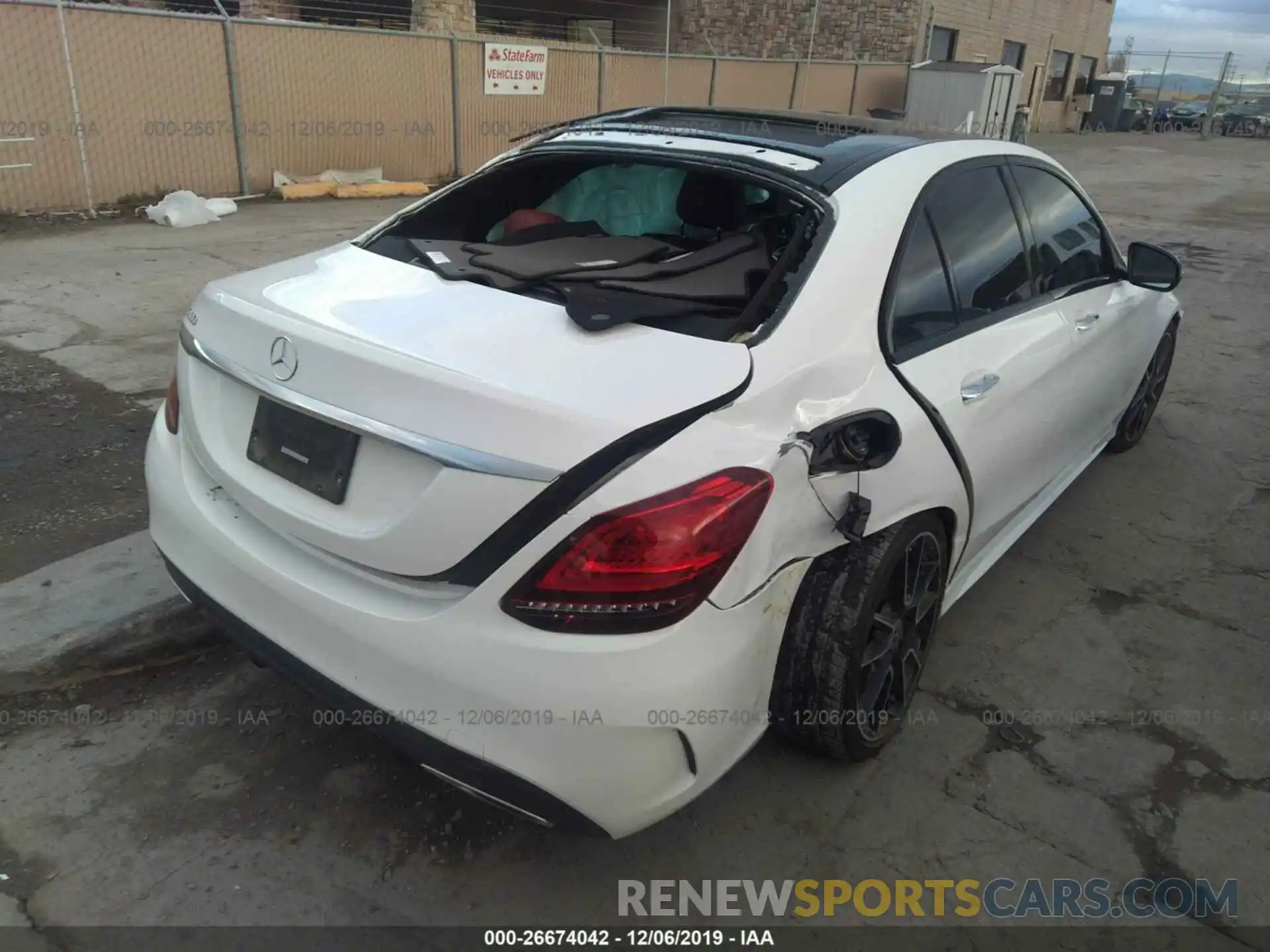 4 Photograph of a damaged car 55SWF8DB5KU285087 MERCEDES-BENZ C 2019