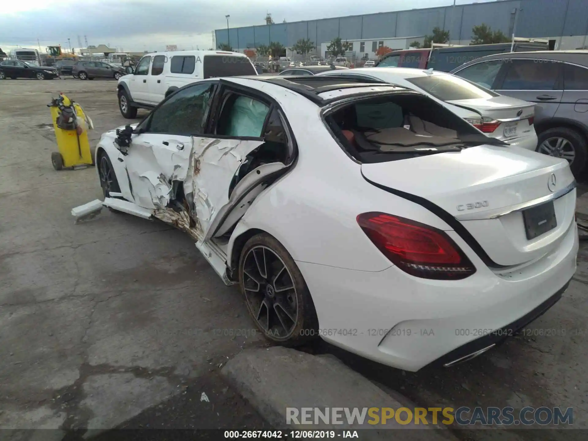 6 Photograph of a damaged car 55SWF8DB5KU285087 MERCEDES-BENZ C 2019