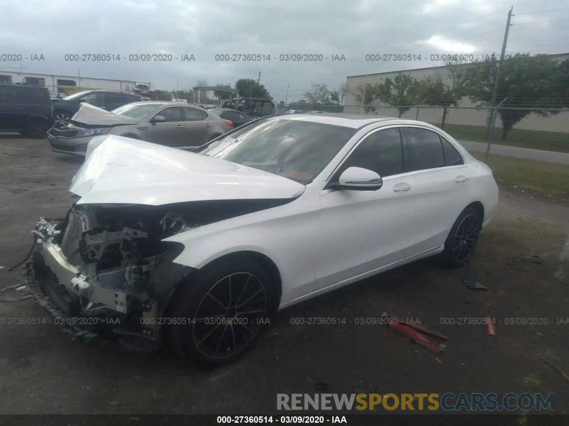 2 Photograph of a damaged car 55SWF8DB5KU319612 MERCEDES-BENZ C 2019