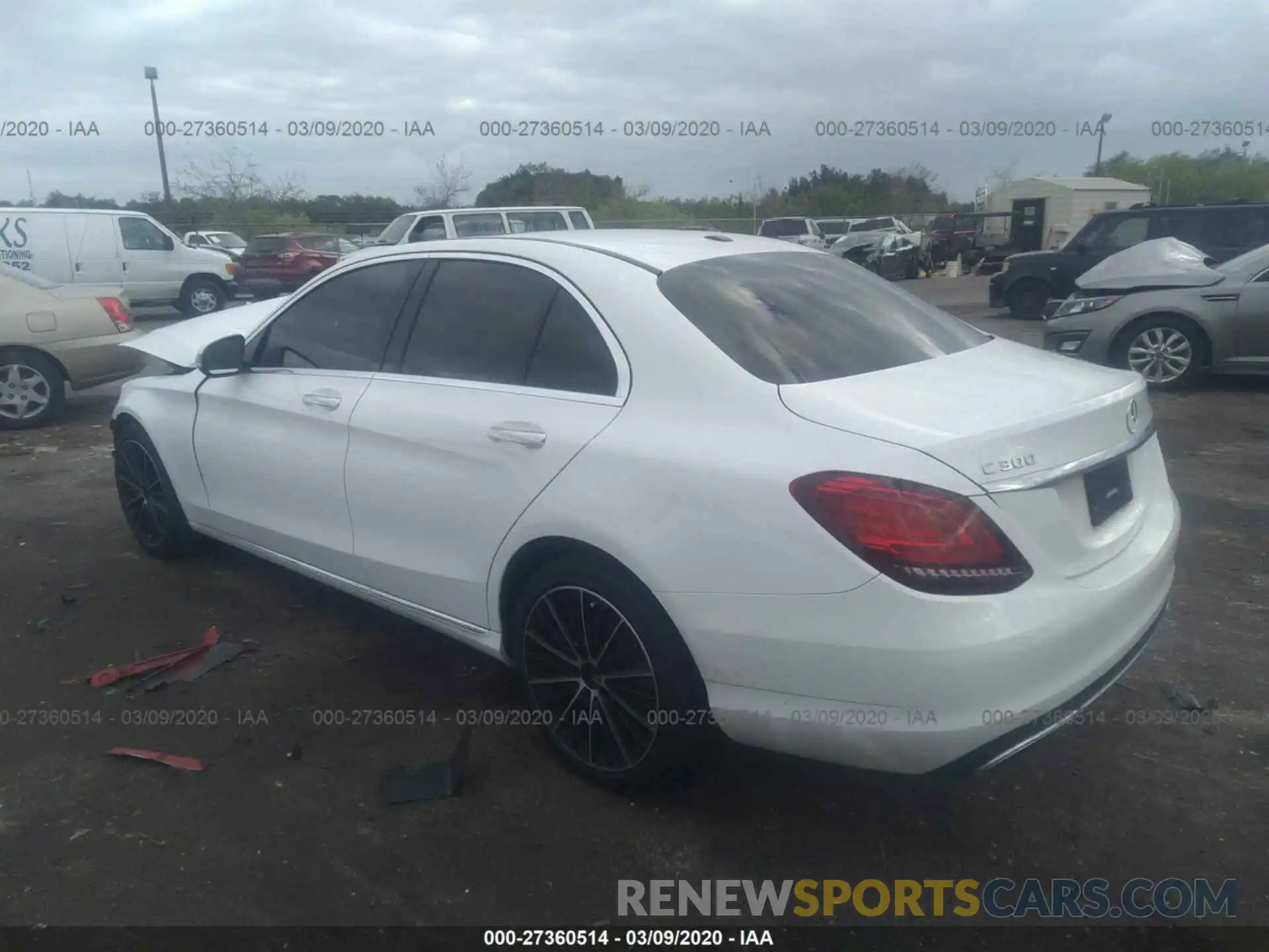 3 Photograph of a damaged car 55SWF8DB5KU319612 MERCEDES-BENZ C 2019