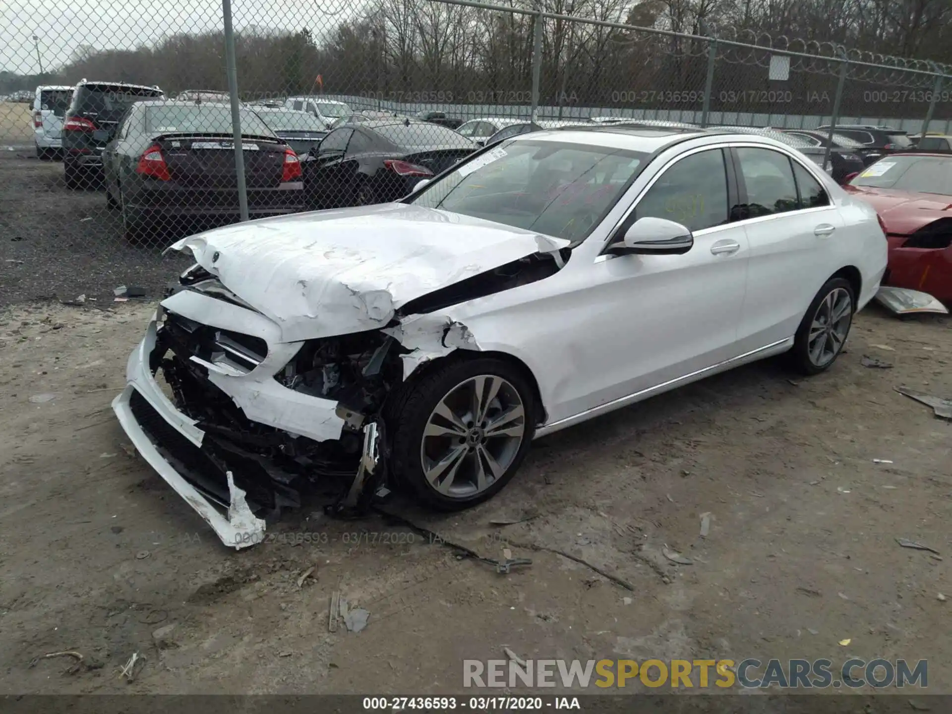 2 Photograph of a damaged car 55SWF8DB7KU301676 MERCEDES-BENZ C 2019