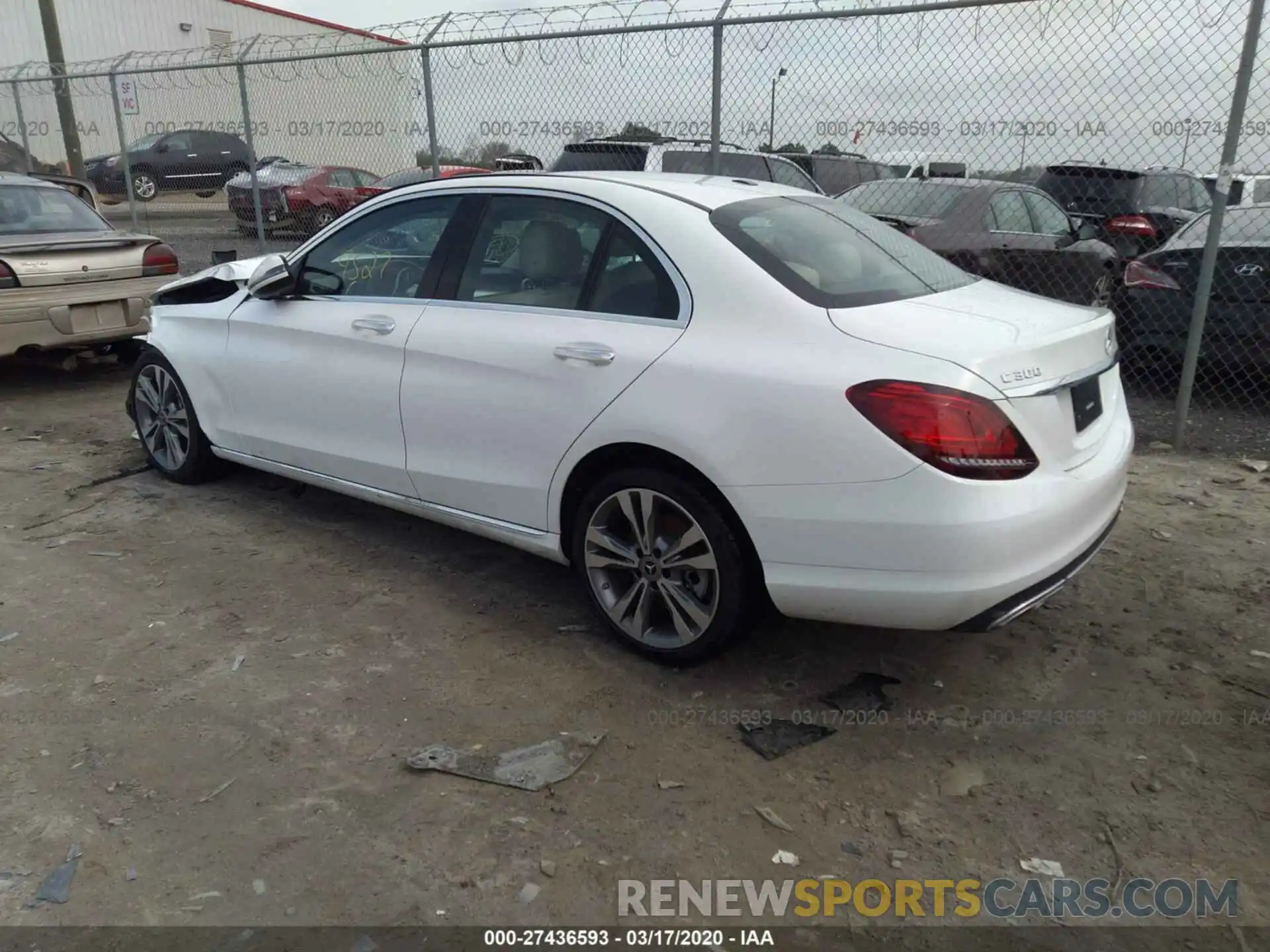 3 Photograph of a damaged car 55SWF8DB7KU301676 MERCEDES-BENZ C 2019