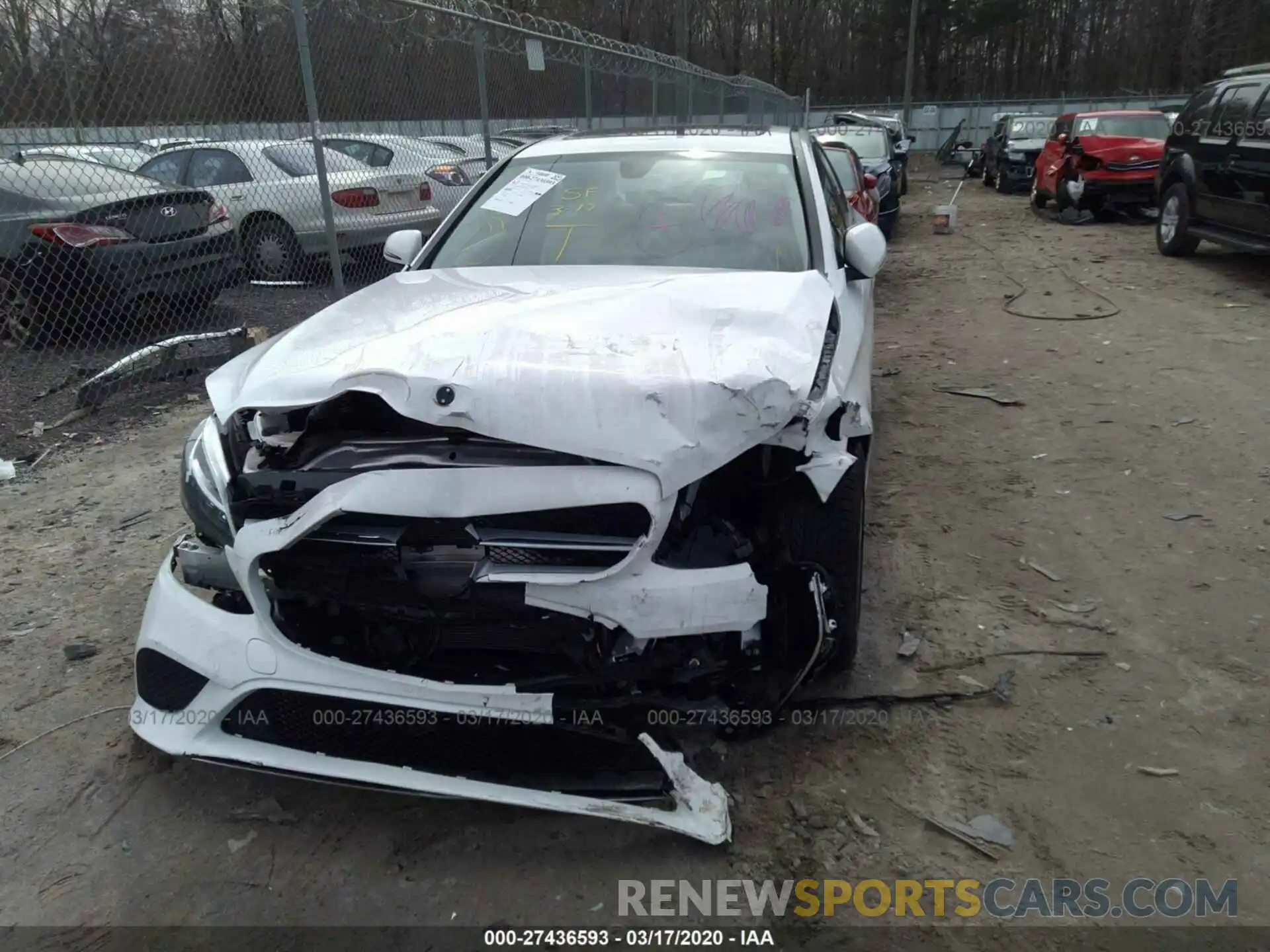 6 Photograph of a damaged car 55SWF8DB7KU301676 MERCEDES-BENZ C 2019