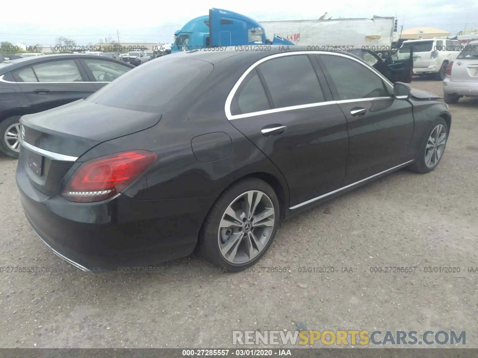 4 Photograph of a damaged car 55SWF8DB7KU312354 MERCEDES-BENZ C 2019