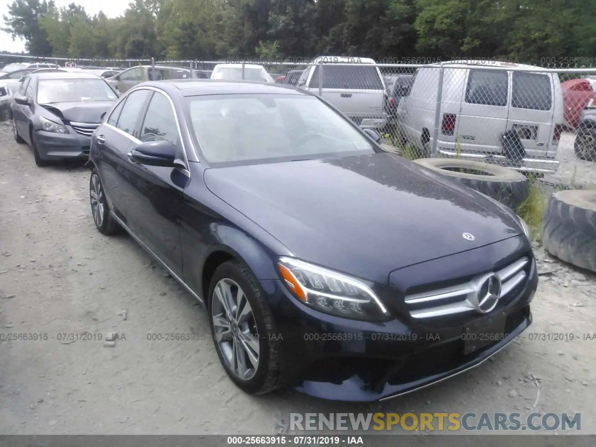 1 Photograph of a damaged car 55SWF8EB0KU295573 MERCEDES-BENZ C 2019