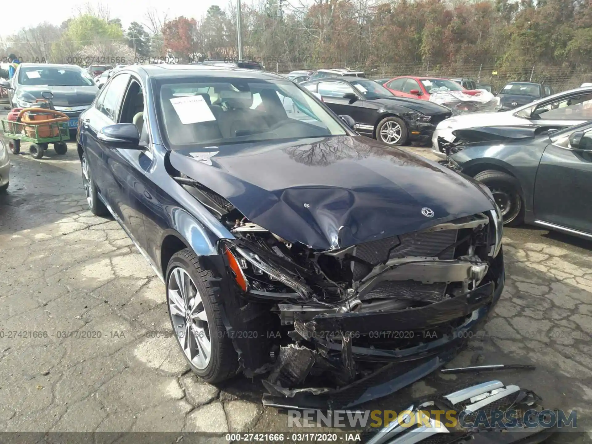 1 Photograph of a damaged car 55SWF8EB7KU301479 MERCEDES-BENZ C 2019