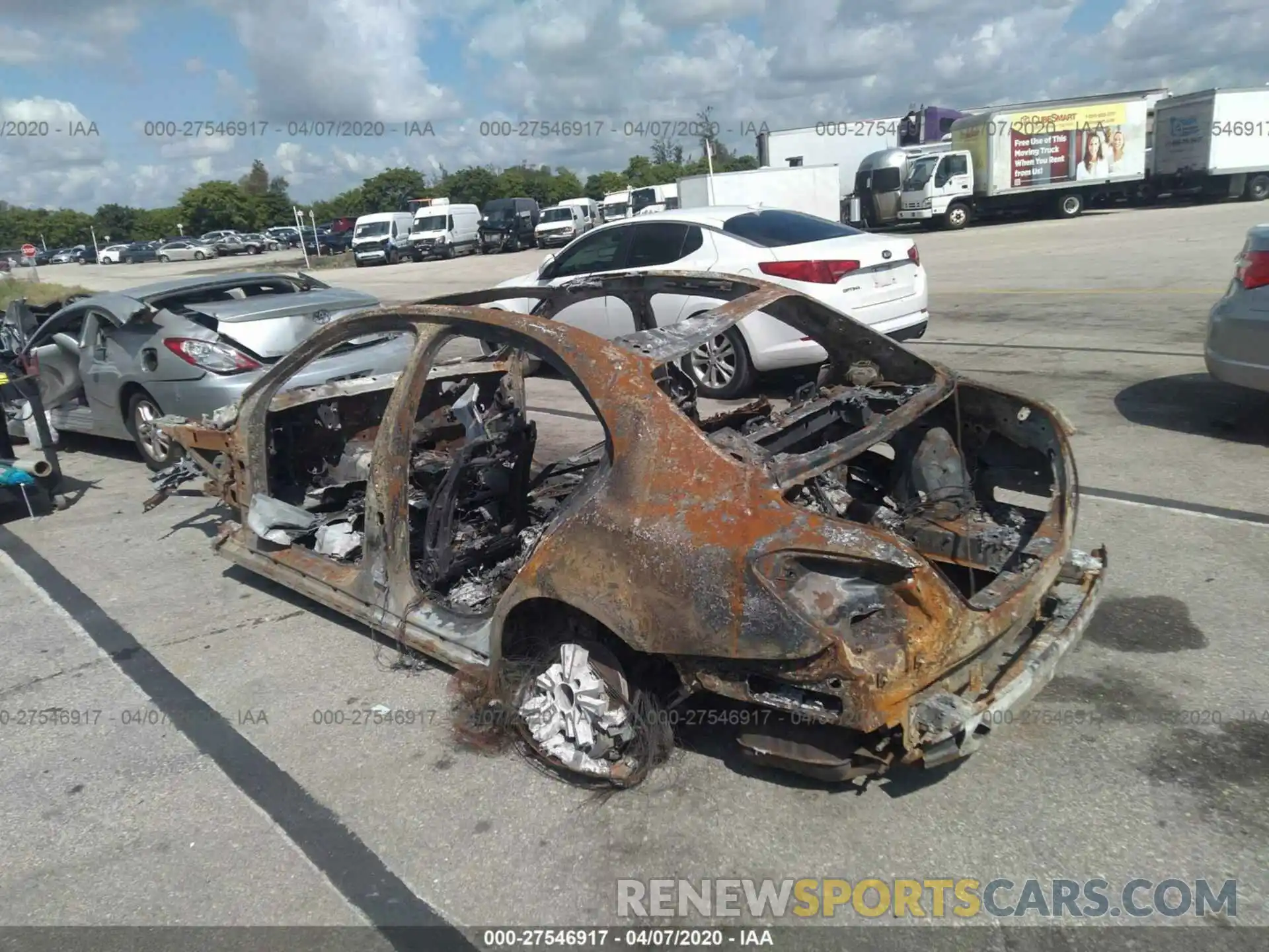 3 Photograph of a damaged car WDDWF8DB4KR513078 MERCEDES-BENZ C 2019