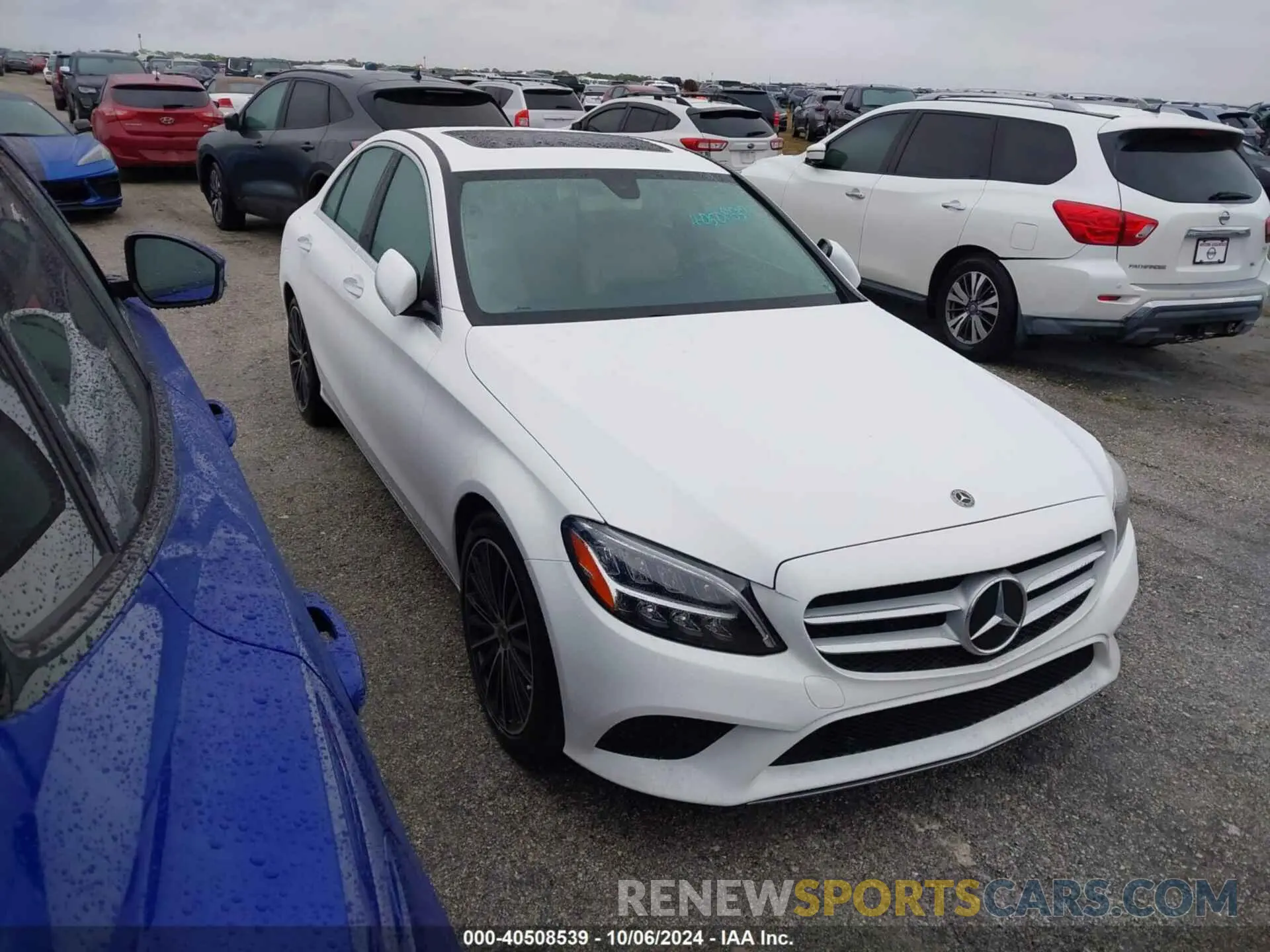 1 Photograph of a damaged car W1KWF8DB9LR596041 MERCEDES-BENZ C 2020