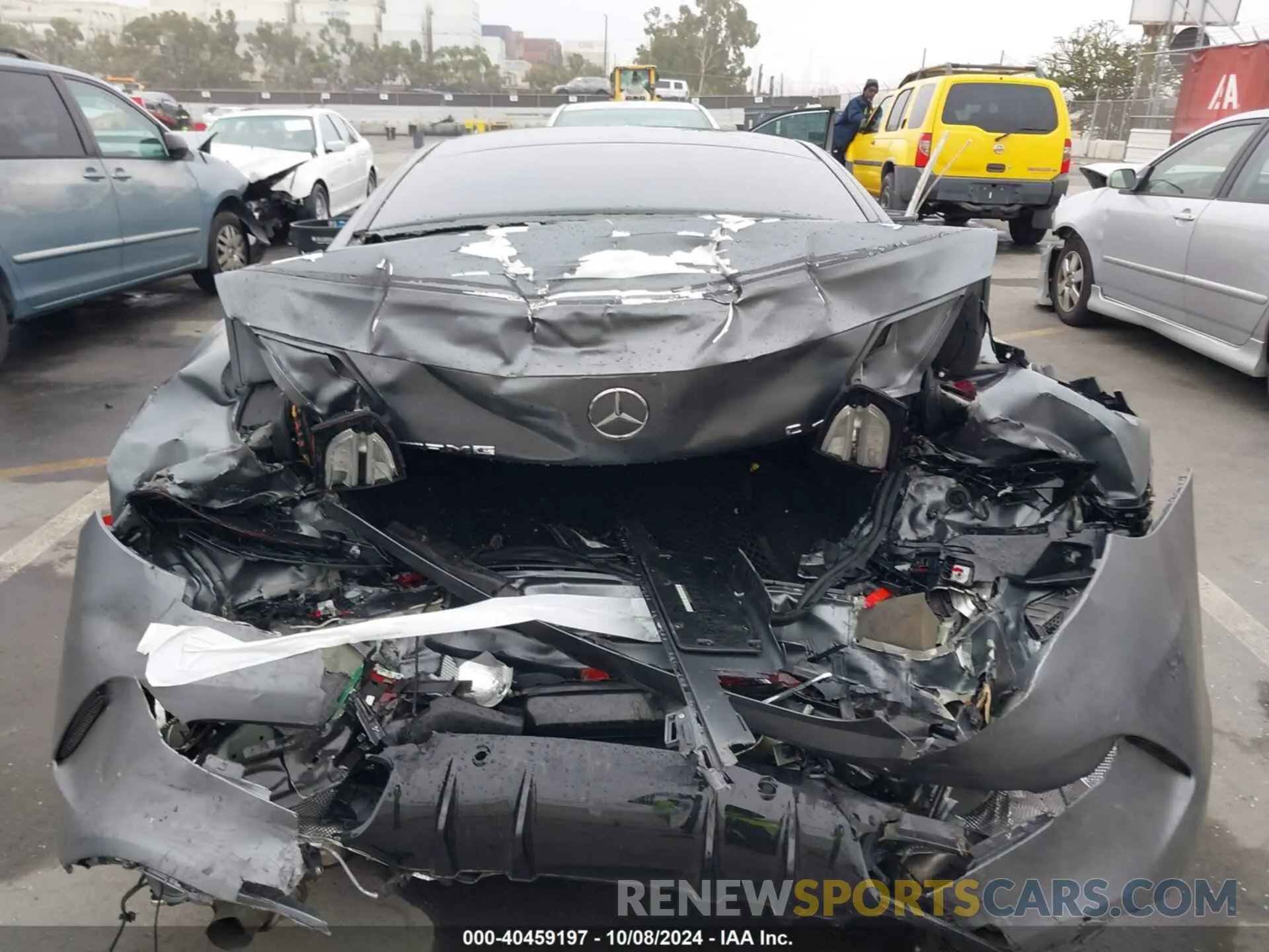 16 Photograph of a damaged car W1KWJ6EB7PG120020 MERCEDES-BENZ C 2023
